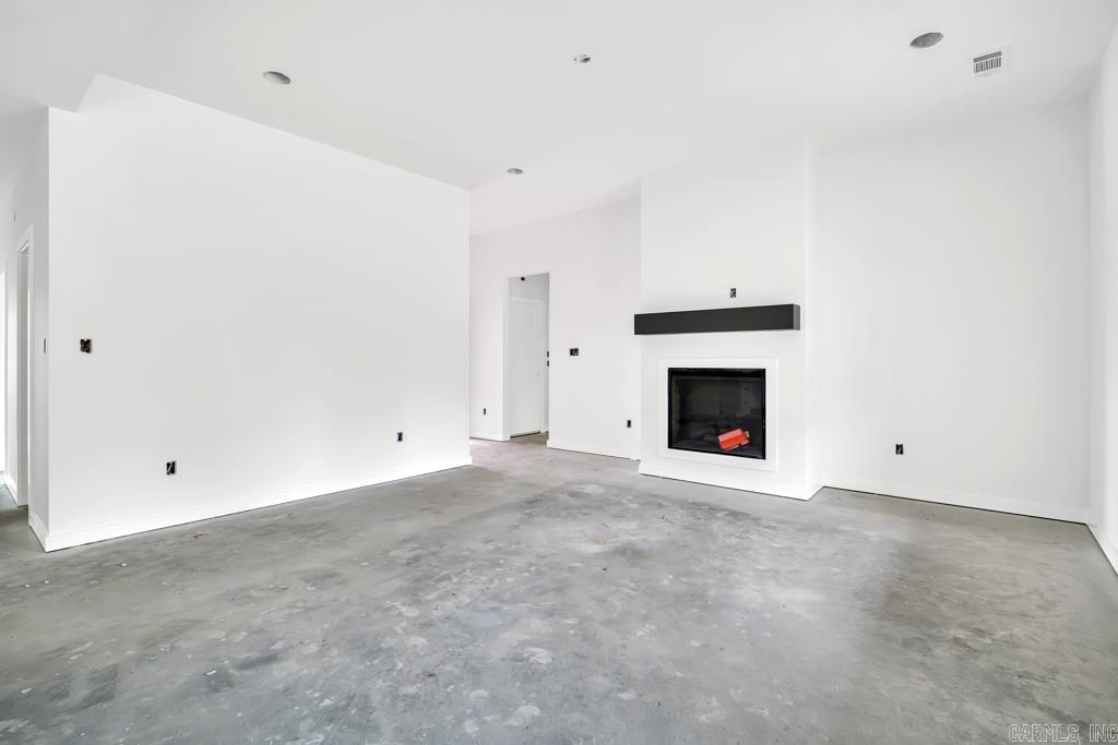 LEWIS COVE - Residential