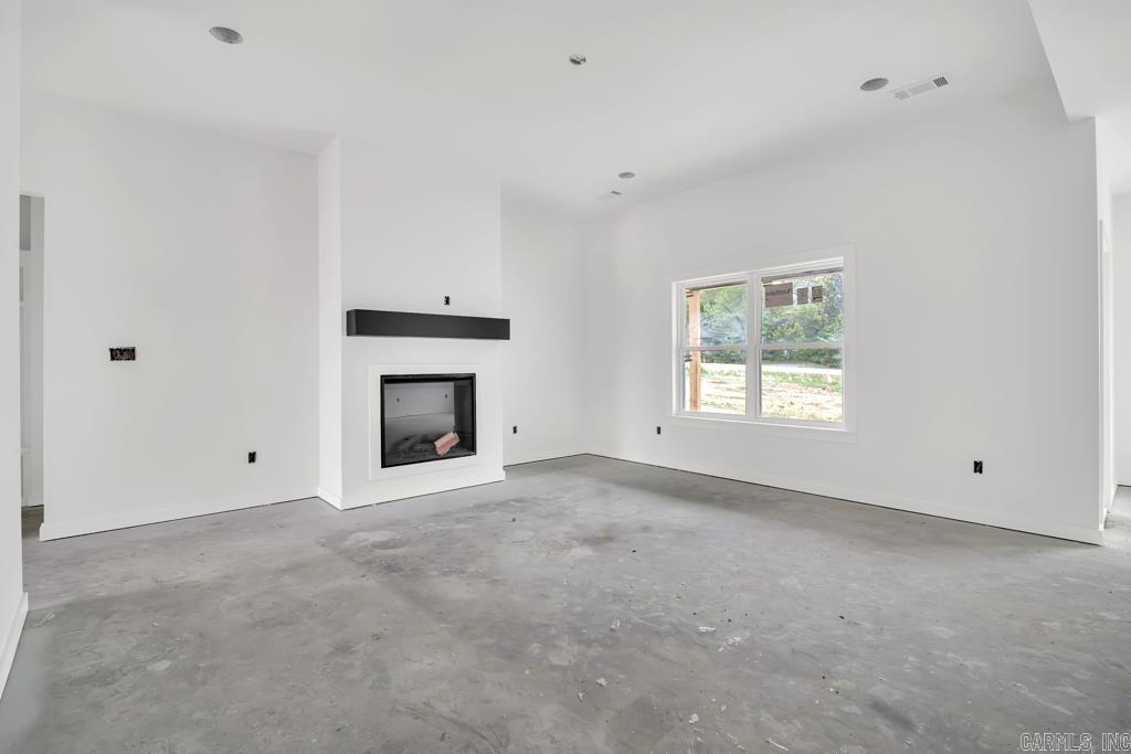 LEWIS COVE - Residential