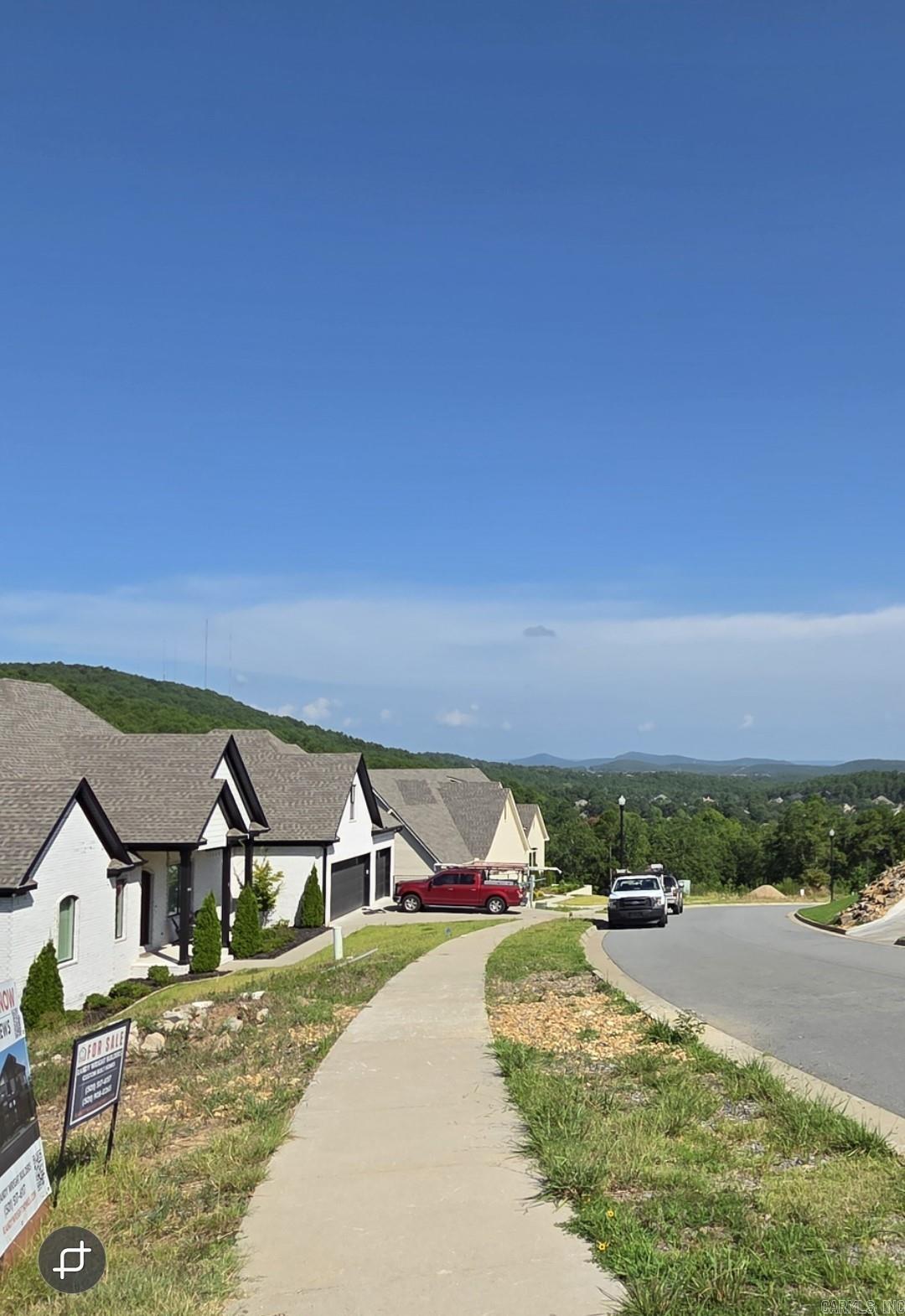 CHENAL VALLEY "FALSTONE COURT" - Land