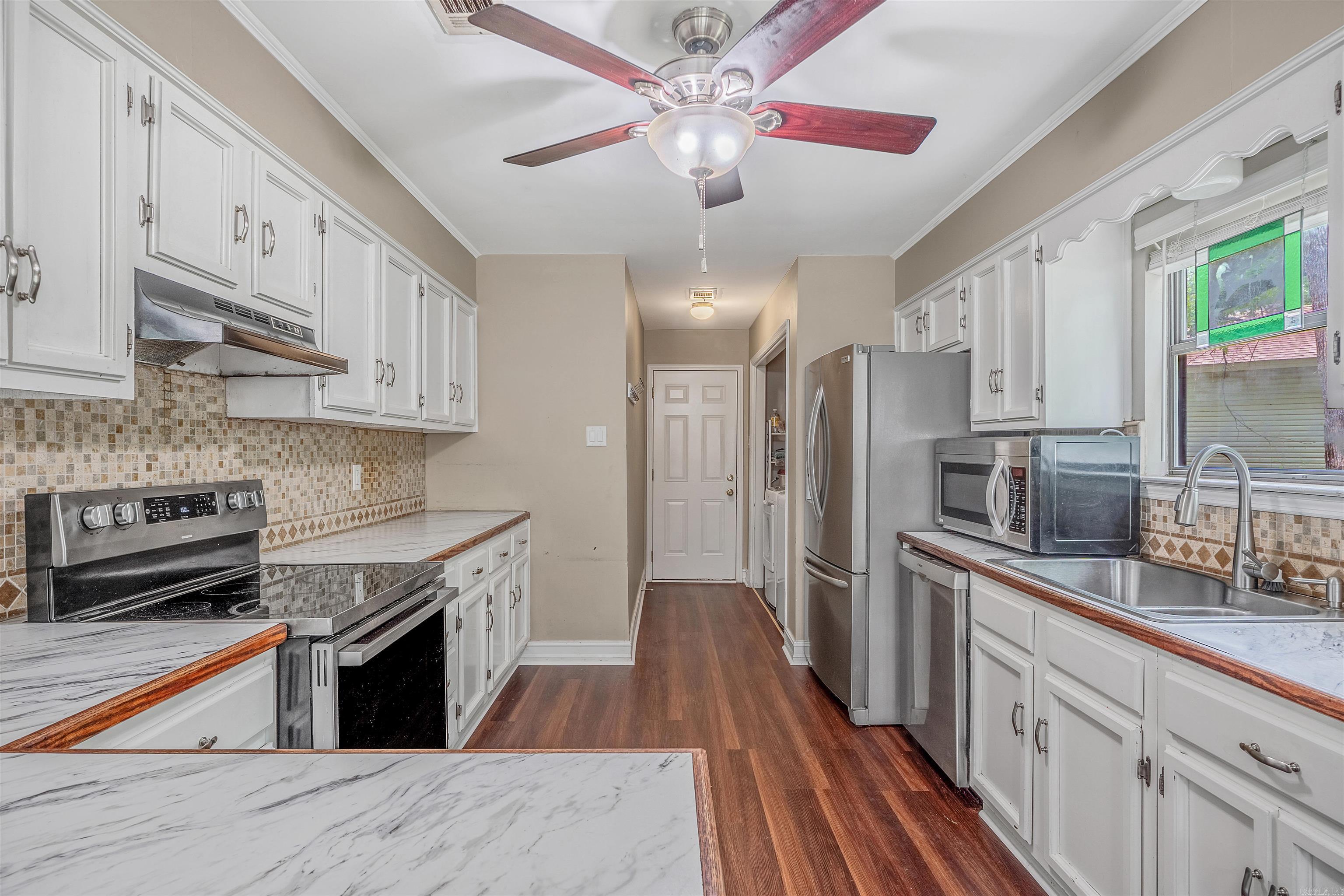 OTTER CREEK COMMUNITY - Residential