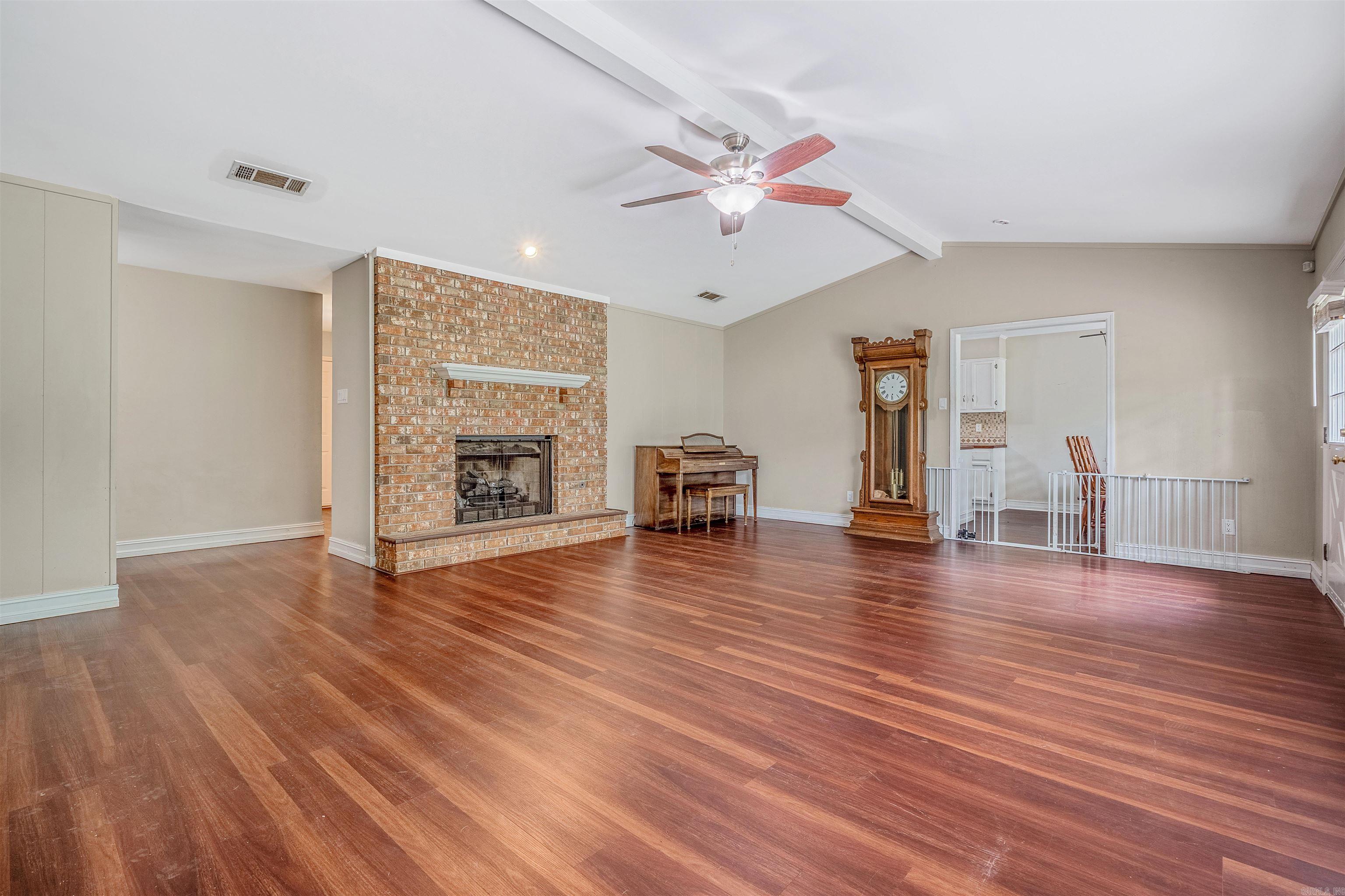 OTTER CREEK COMMUNITY - Residential