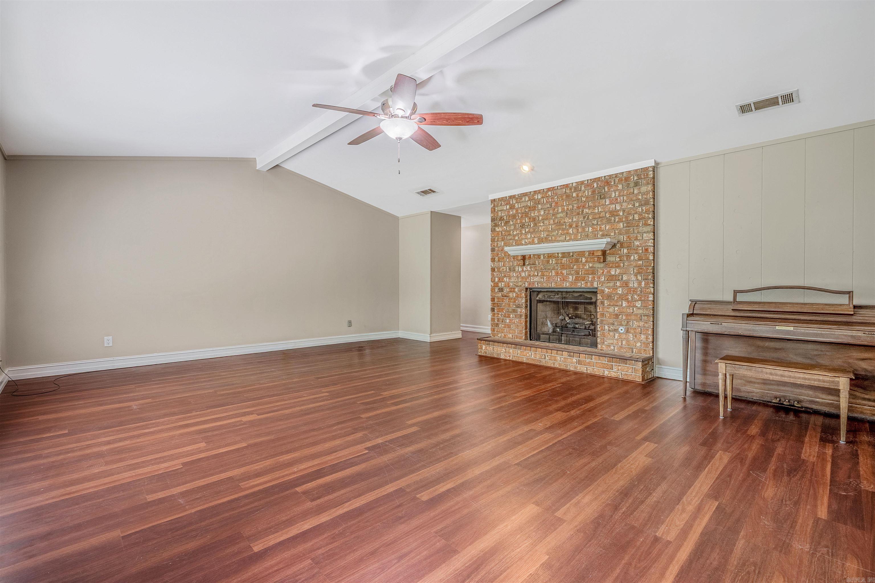 OTTER CREEK COMMUNITY - Residential