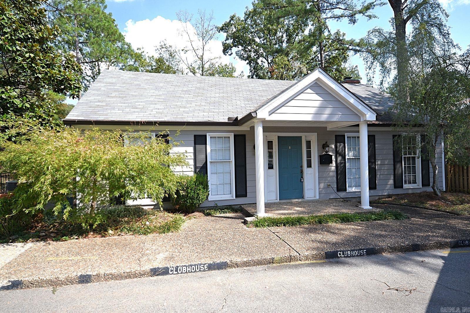 ANDOVER SQUARE - Residential