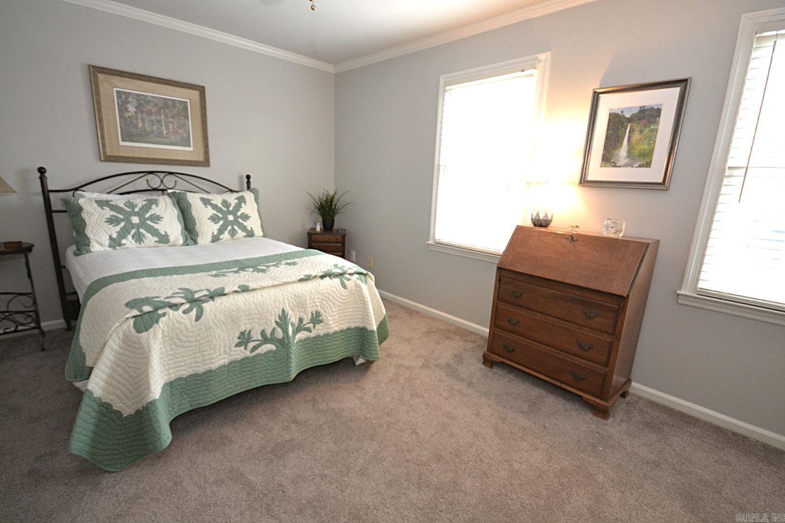 ANDOVER SQUARE - Residential