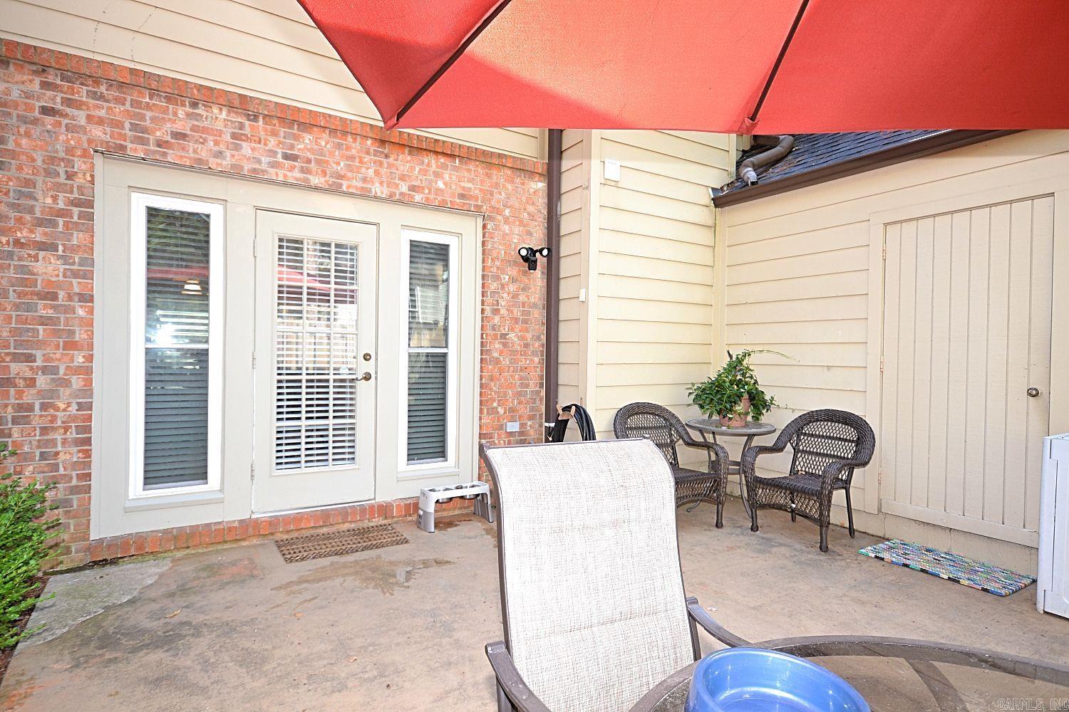 ANDOVER SQUARE - Residential