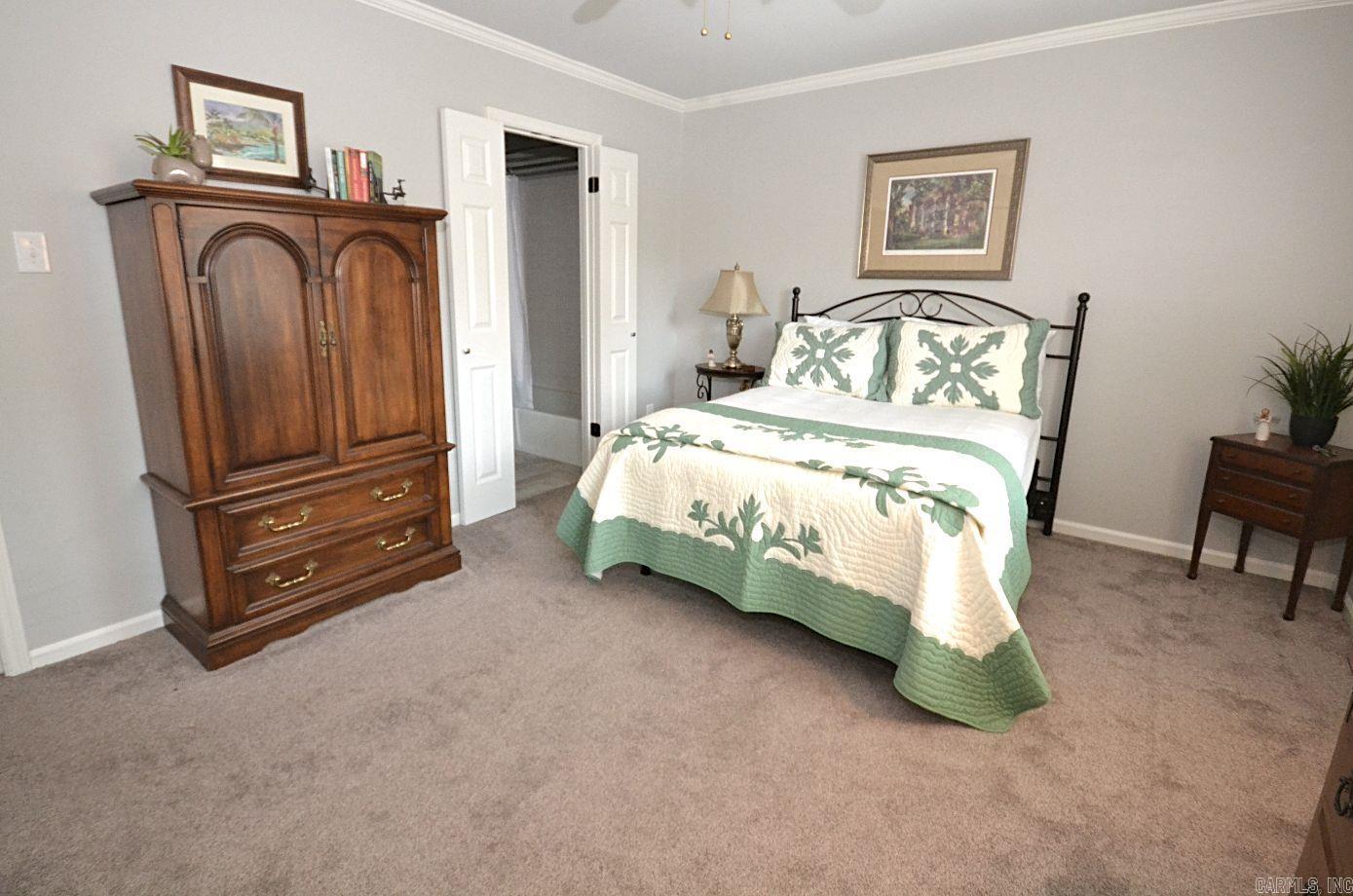 ANDOVER SQUARE - Residential