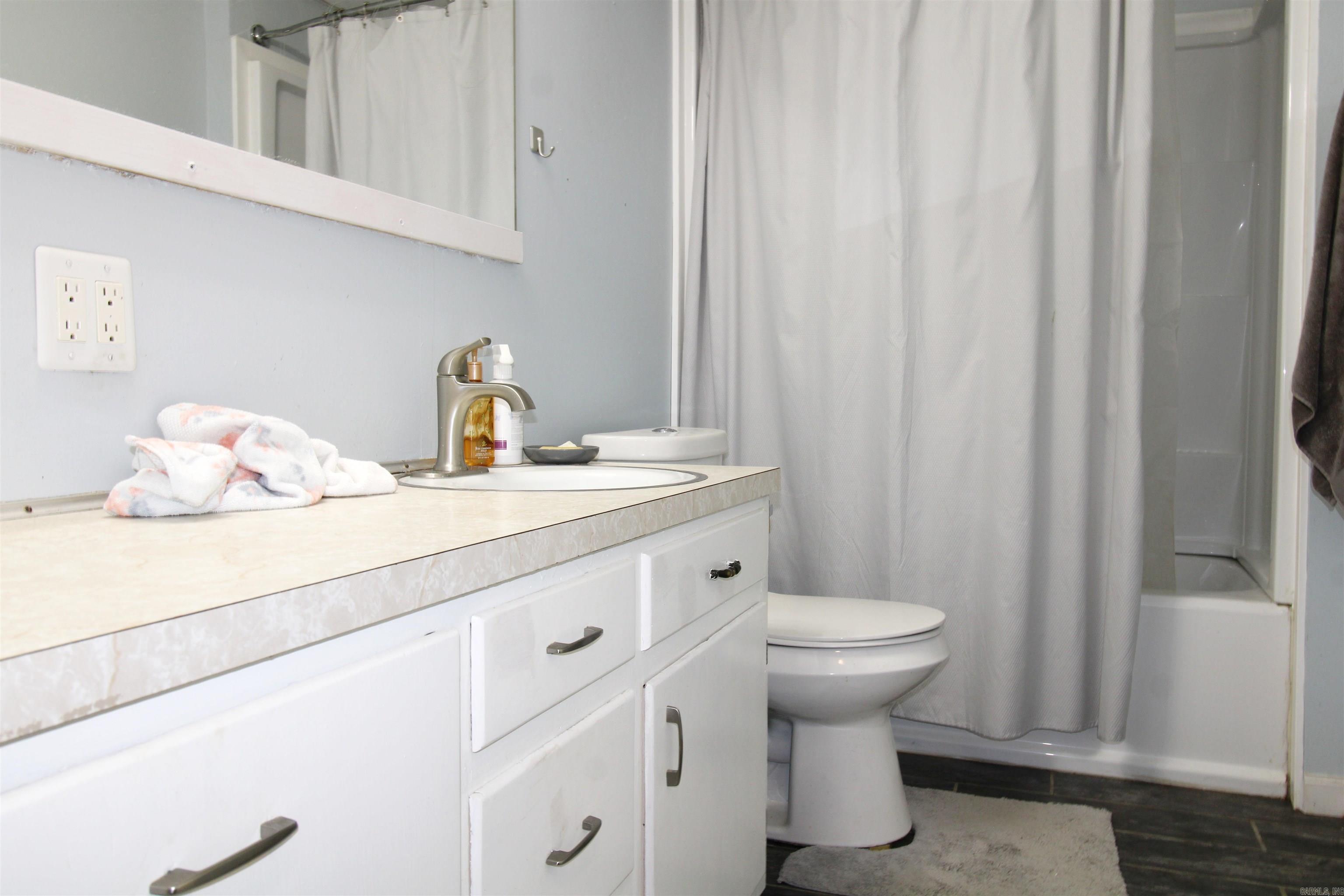 ROSS ACRES ADDN - Residential