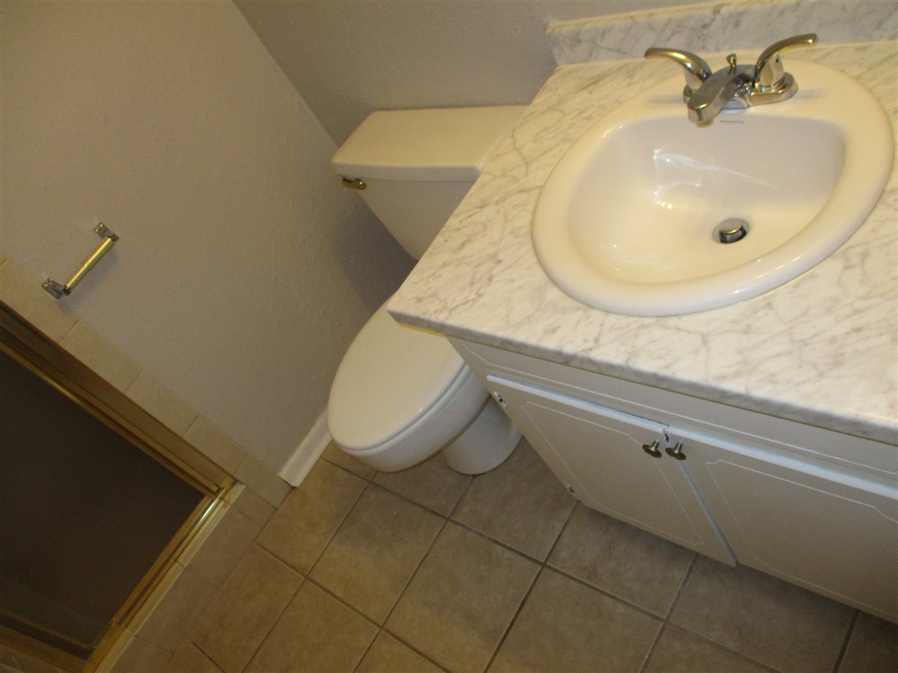 Woodlawn Heights - Residential Lease