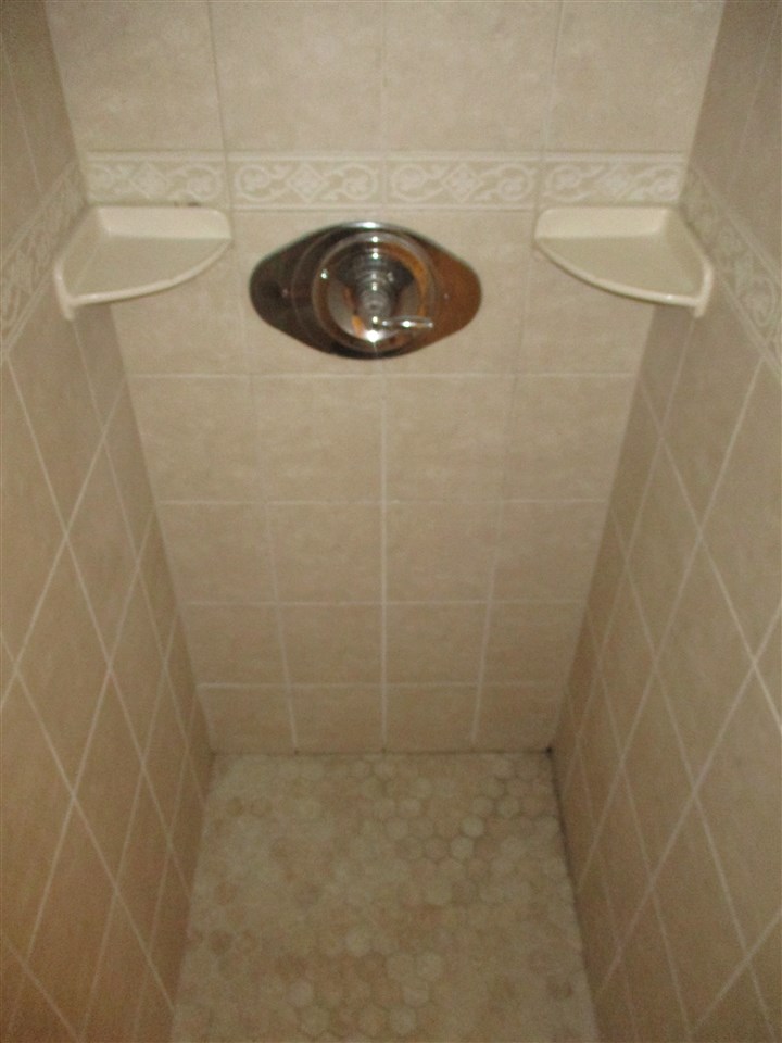 Woodlawn Heights - Residential Lease