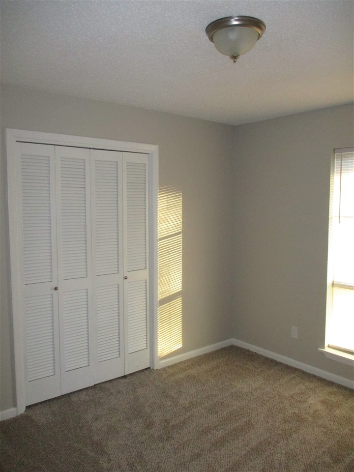 Woodlawn Heights - Residential Lease