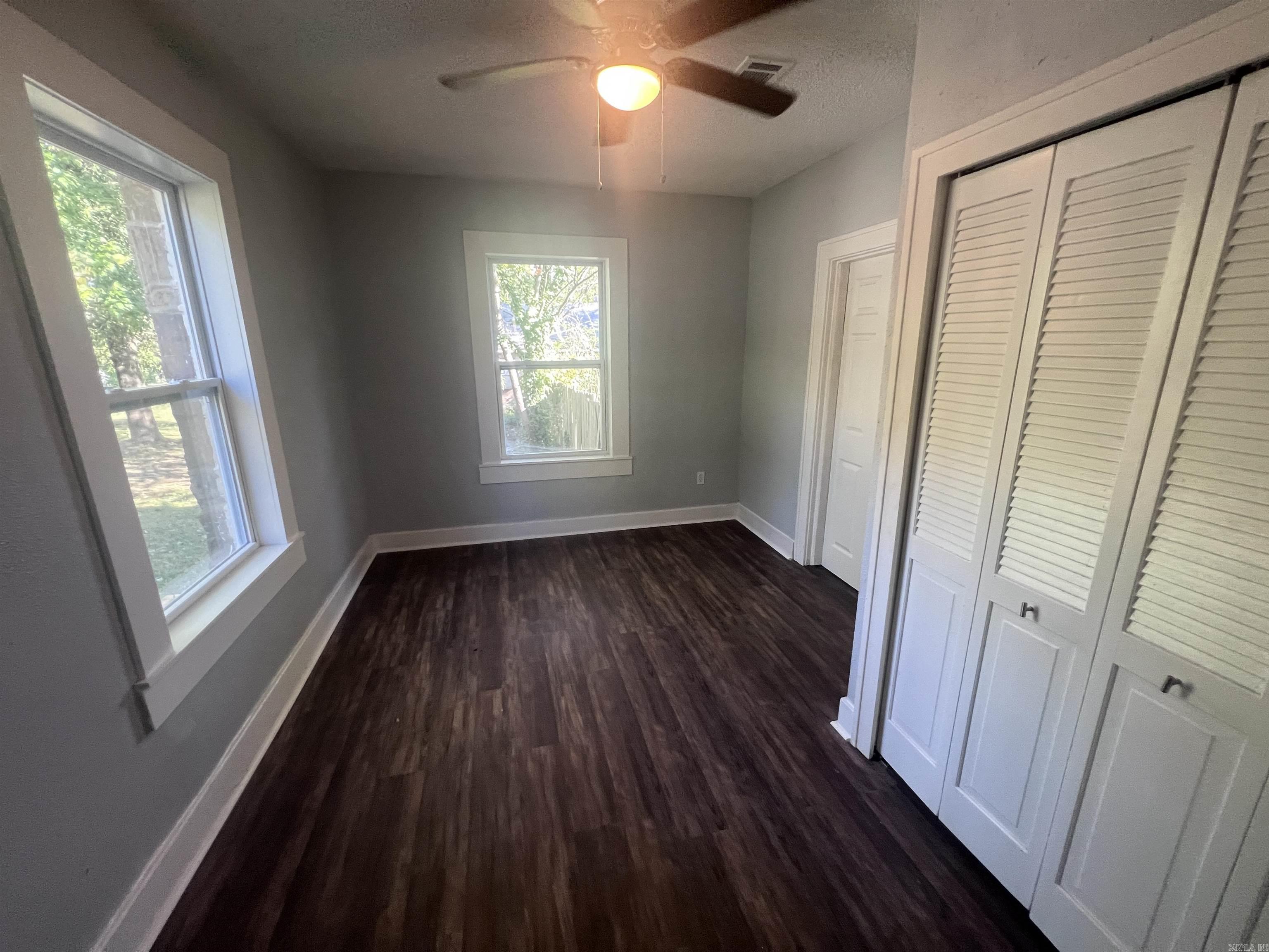 Barrow John - Residential Lease