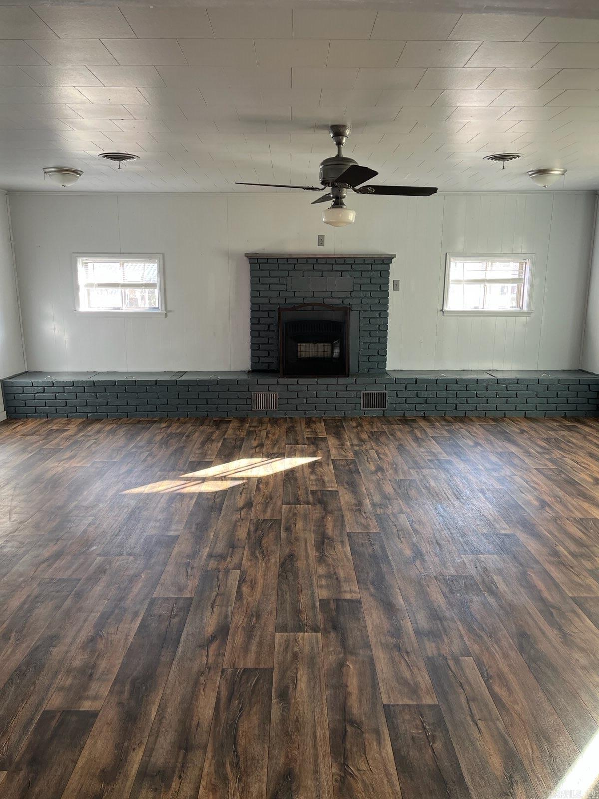 Mosher - Commercial Sale