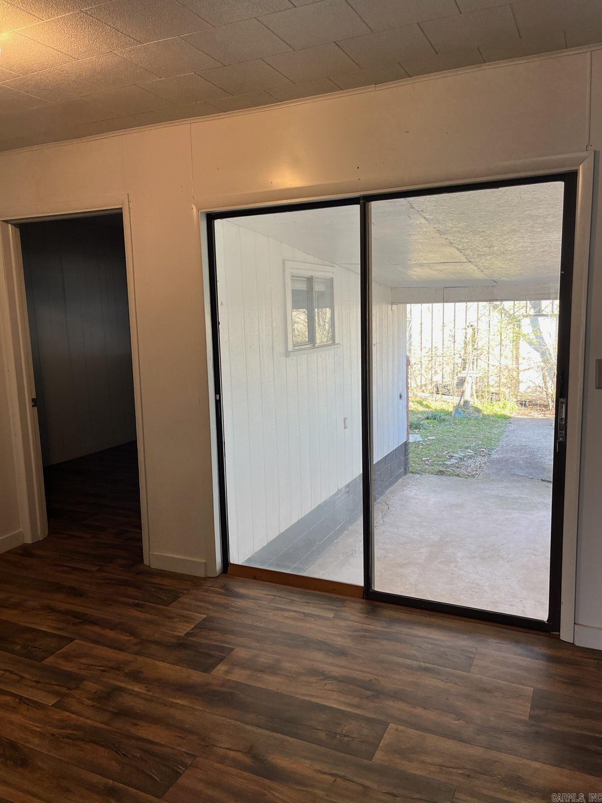 Mosher - Commercial Sale