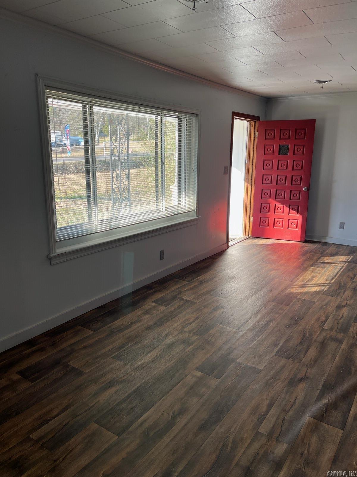 Mosher - Commercial Sale