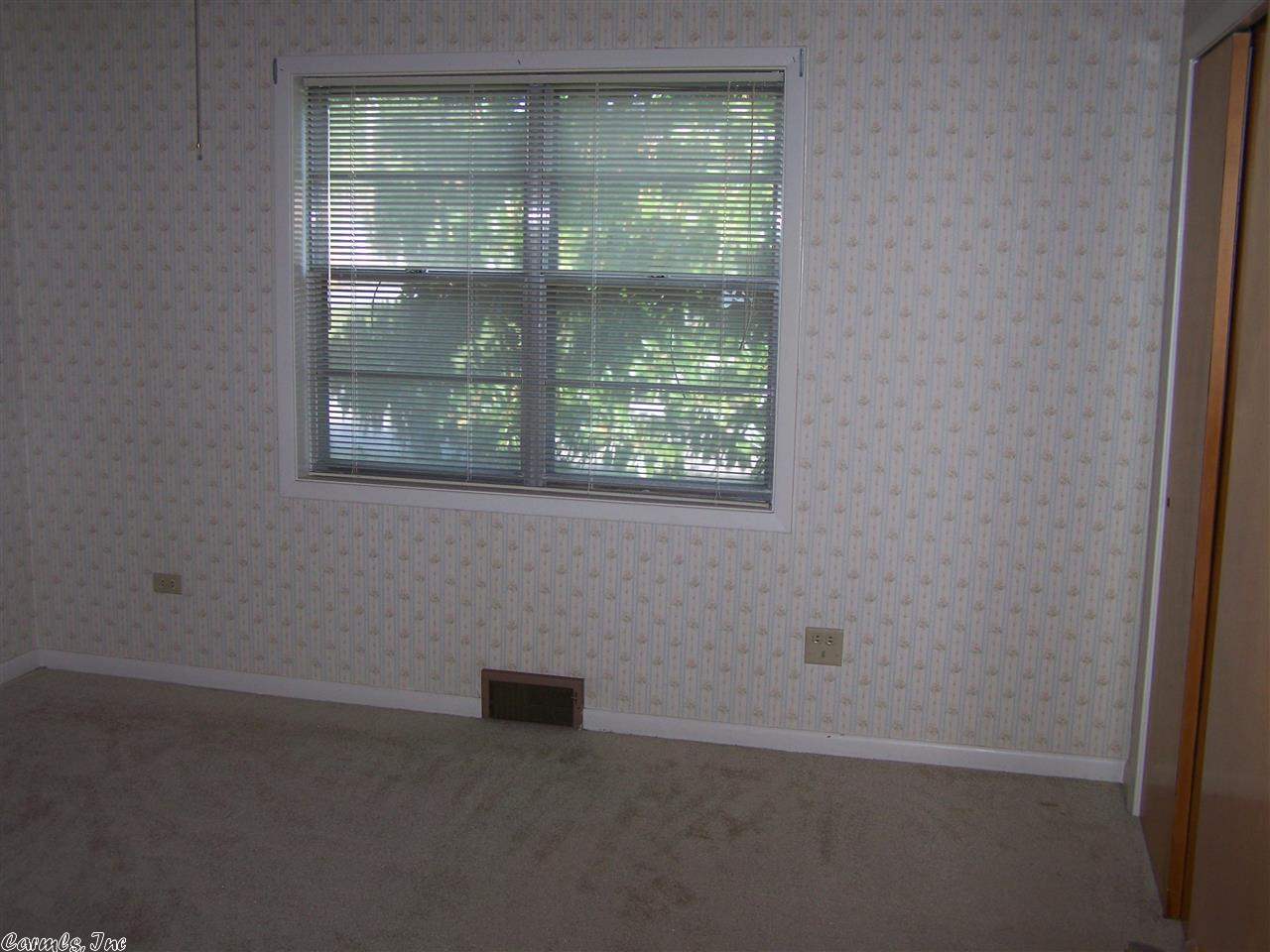 Knollcrest - Residential