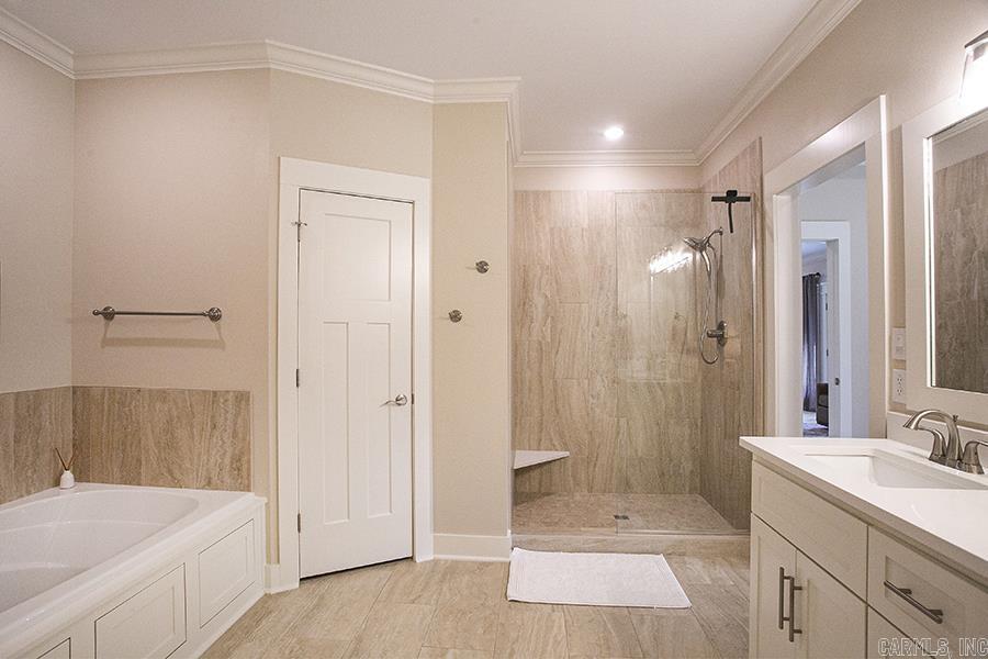 CARNAHAN VILLAGE SUB - Residential