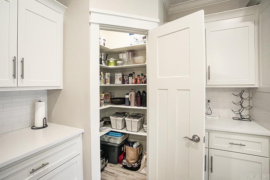 CARNAHAN VILLAGE SUB - Residential