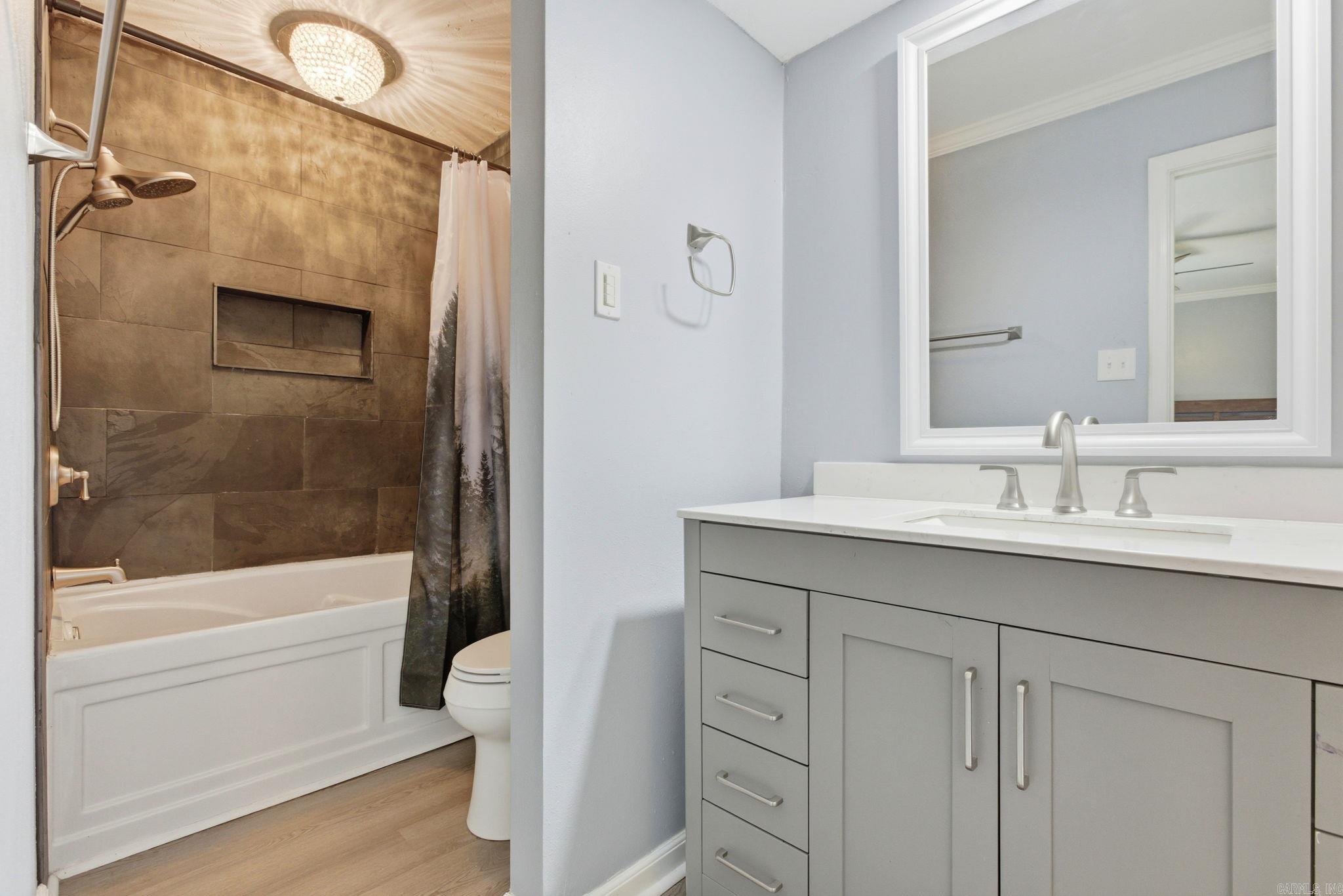 Oak Brooke - Residential