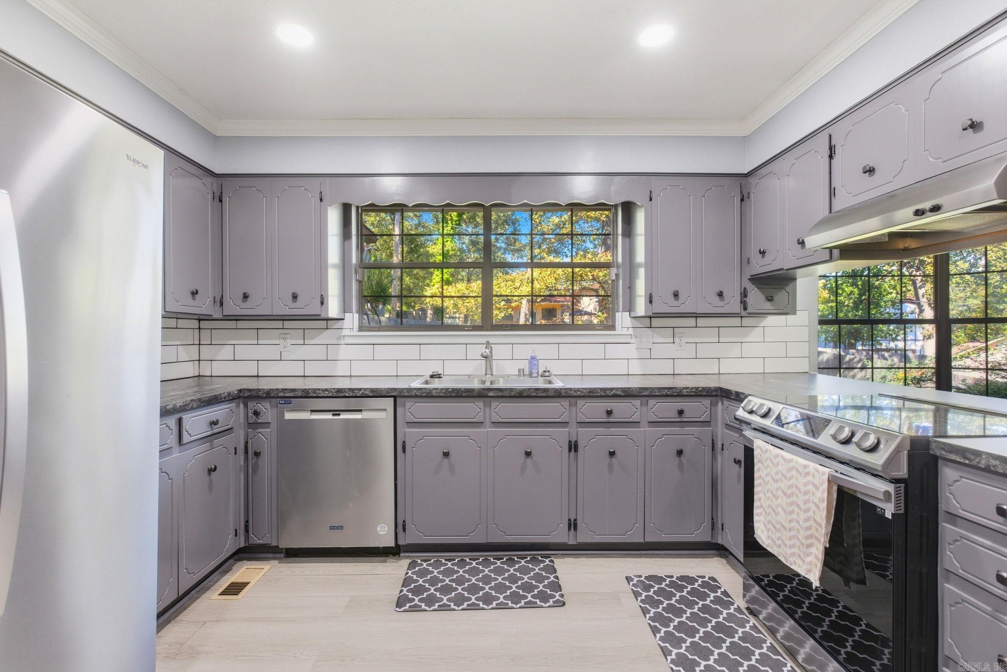 Oak Brooke - Residential