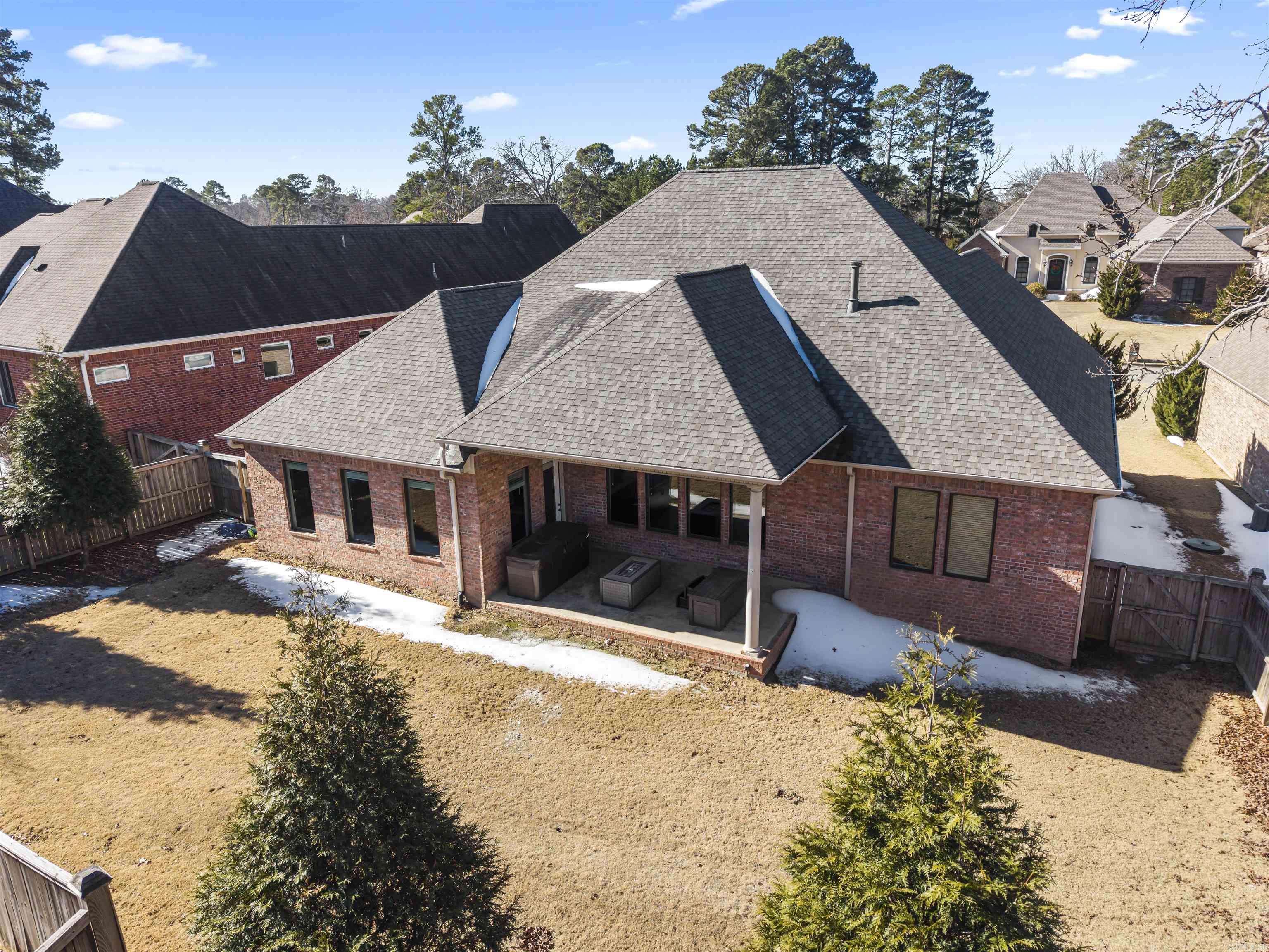 ARLINGTON PARK - Residential