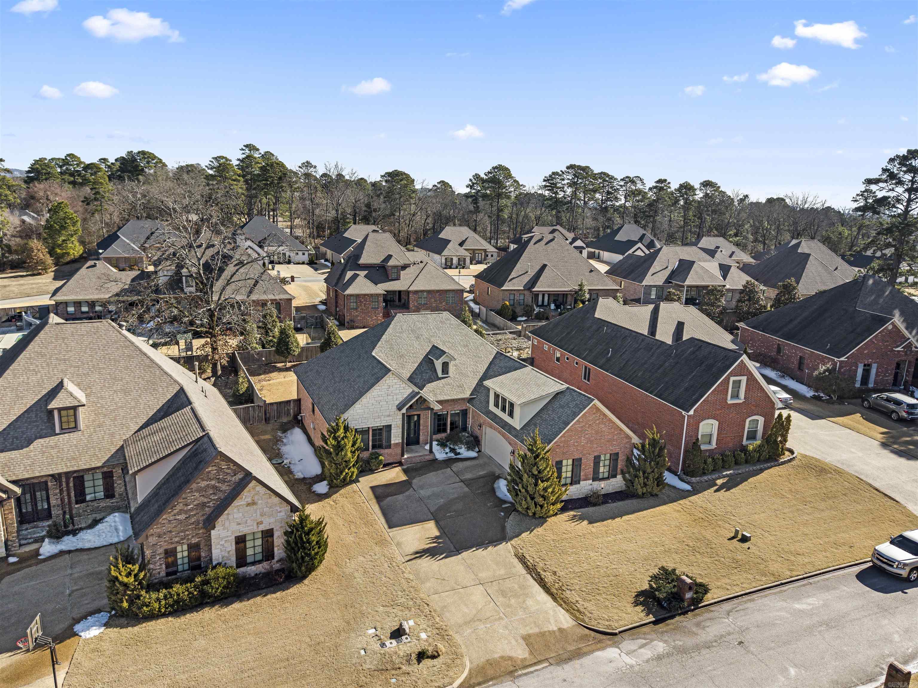 ARLINGTON PARK - Residential