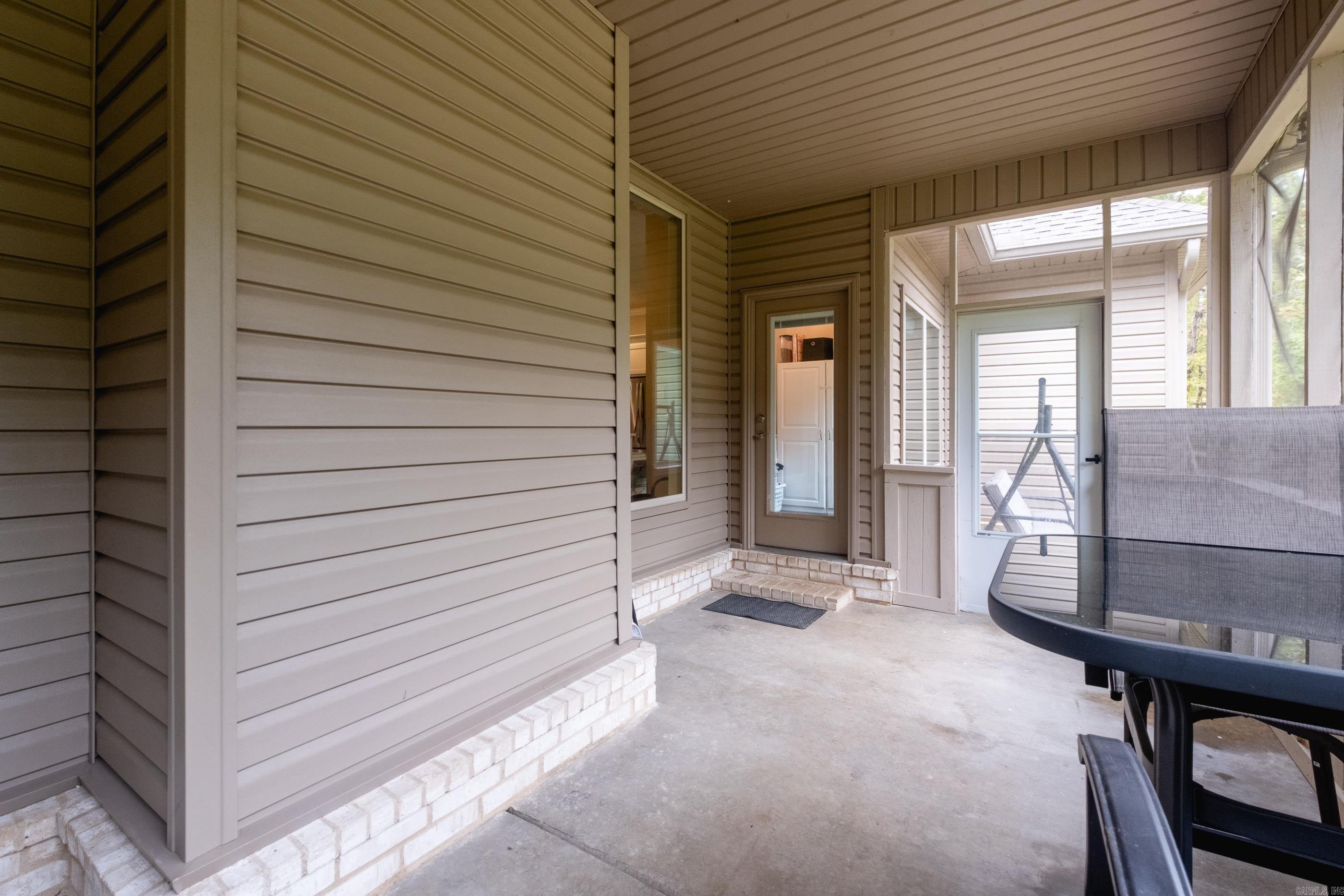 PINEWOOD ESTATES - Residential