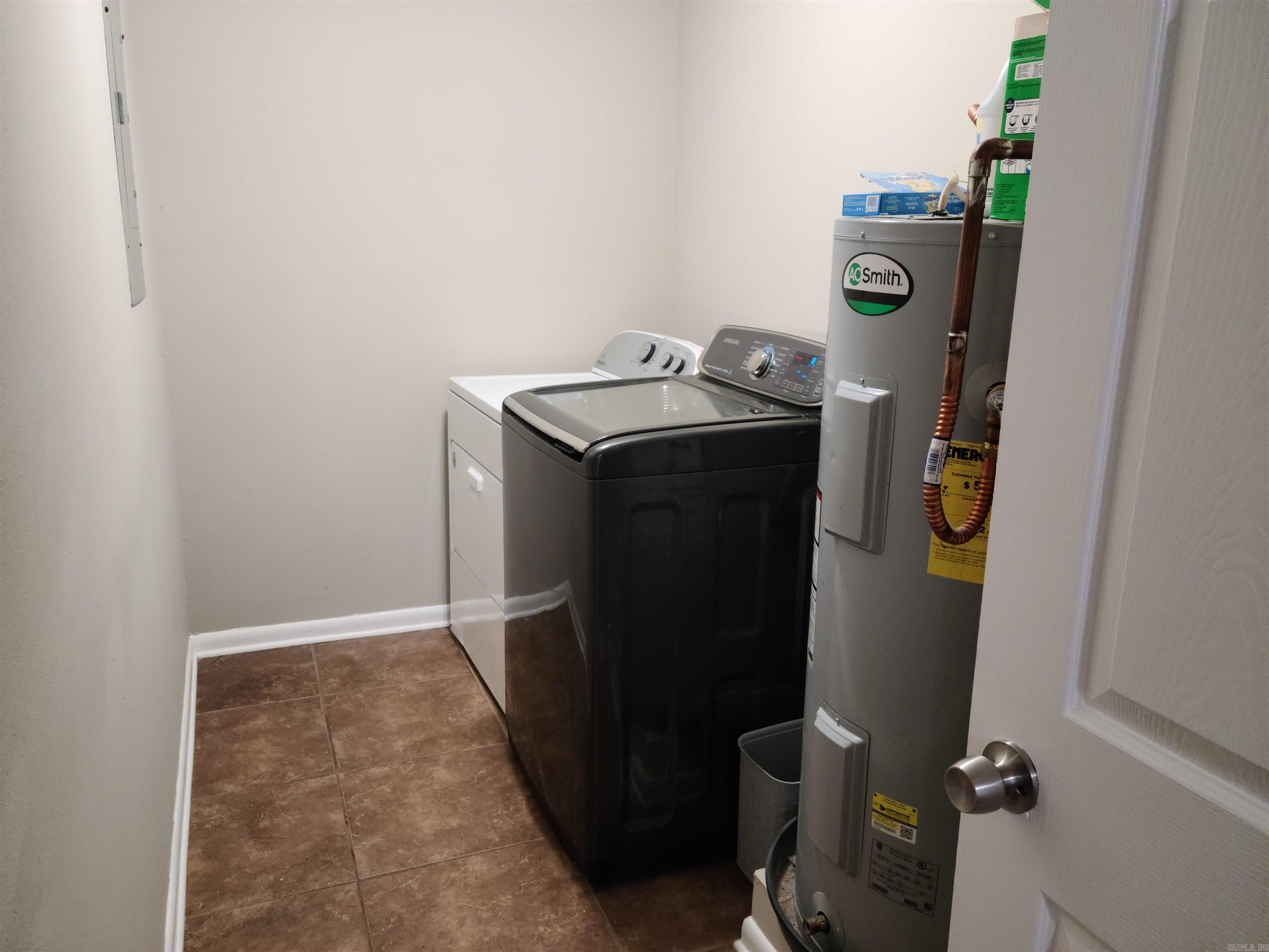 EAGLES NEST - Residential