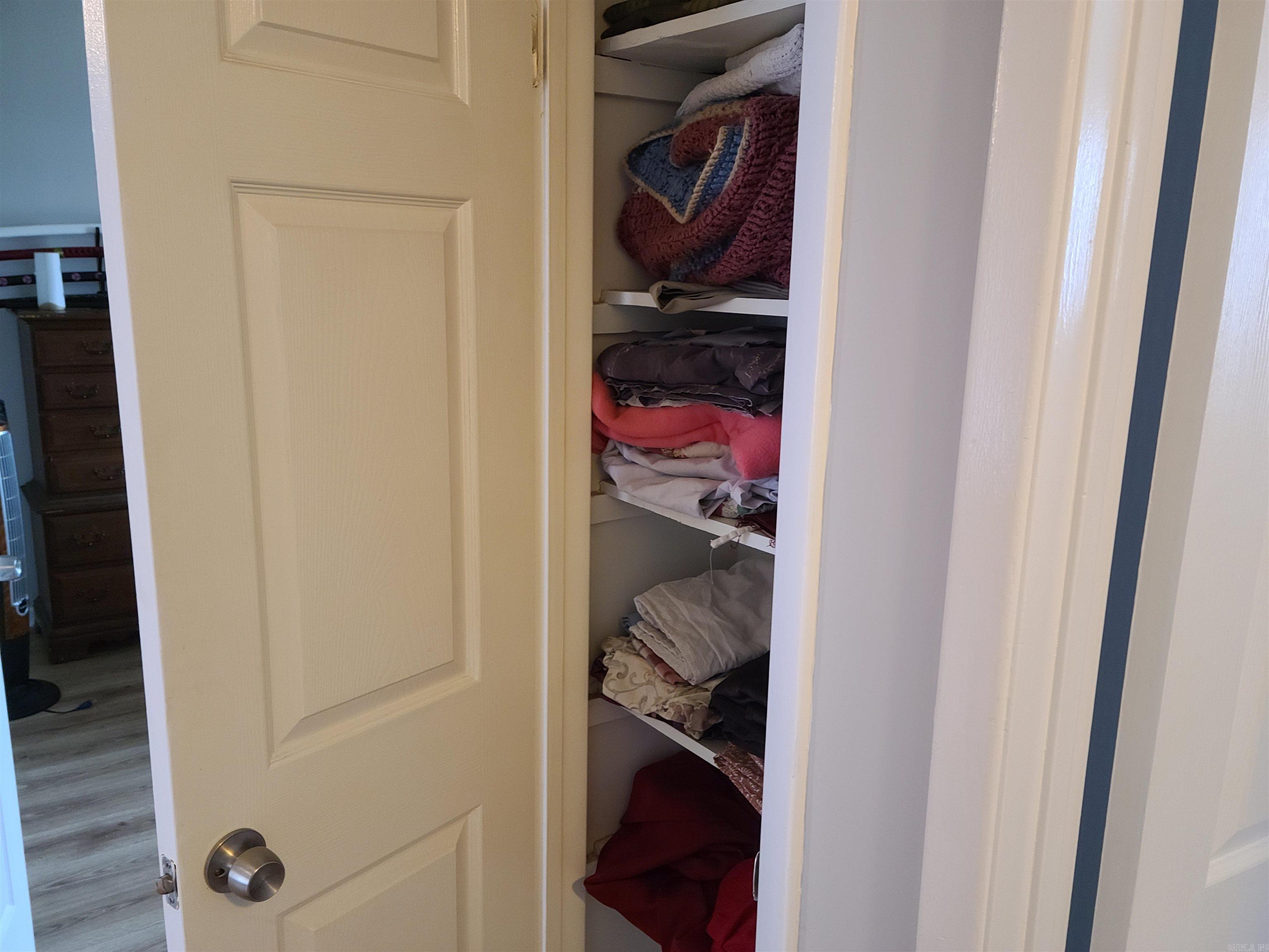 EAGLES NEST - Residential