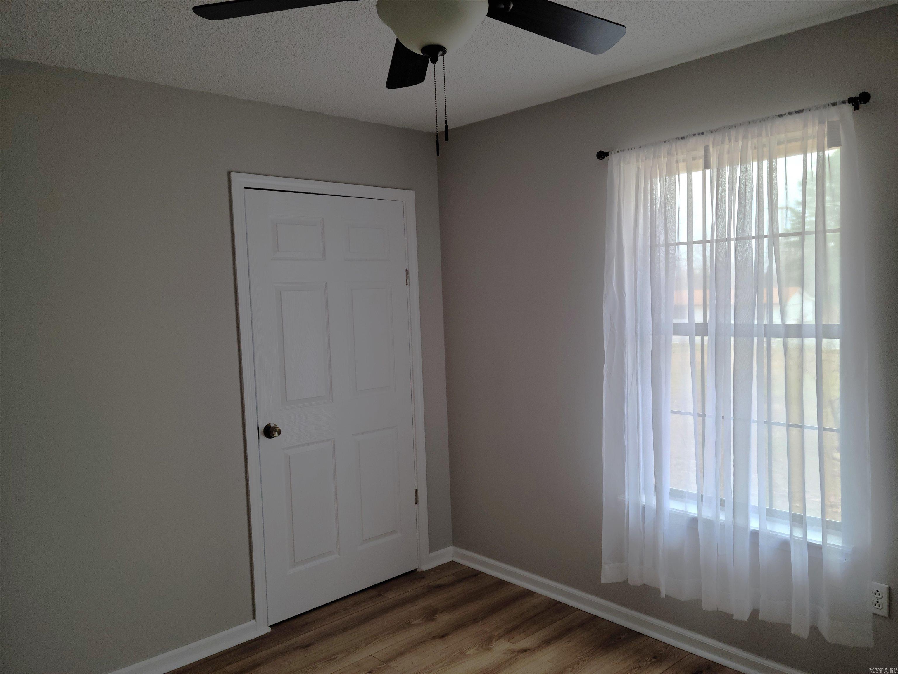 EAGLES NEST - Residential