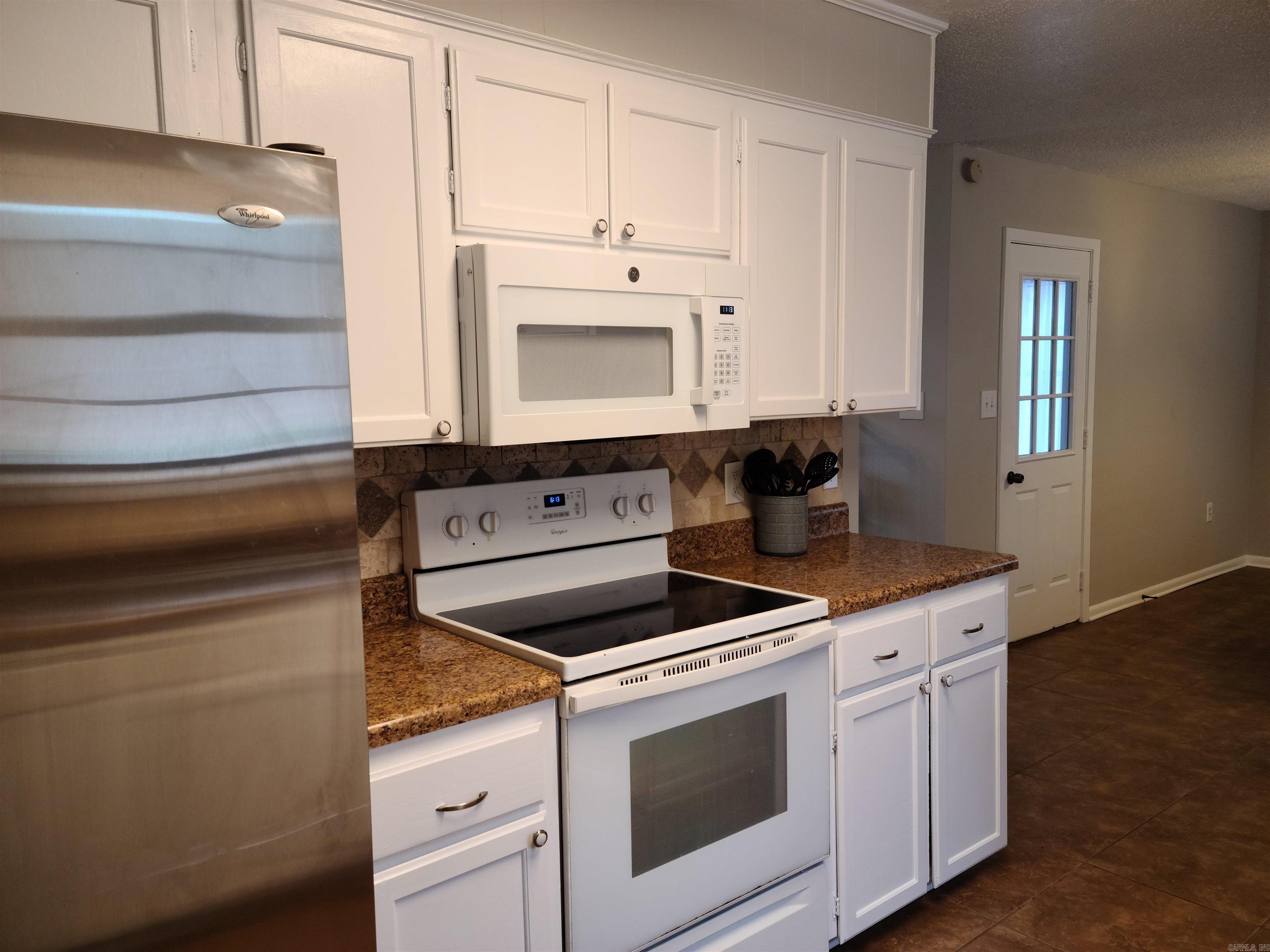 EAGLES NEST - Residential