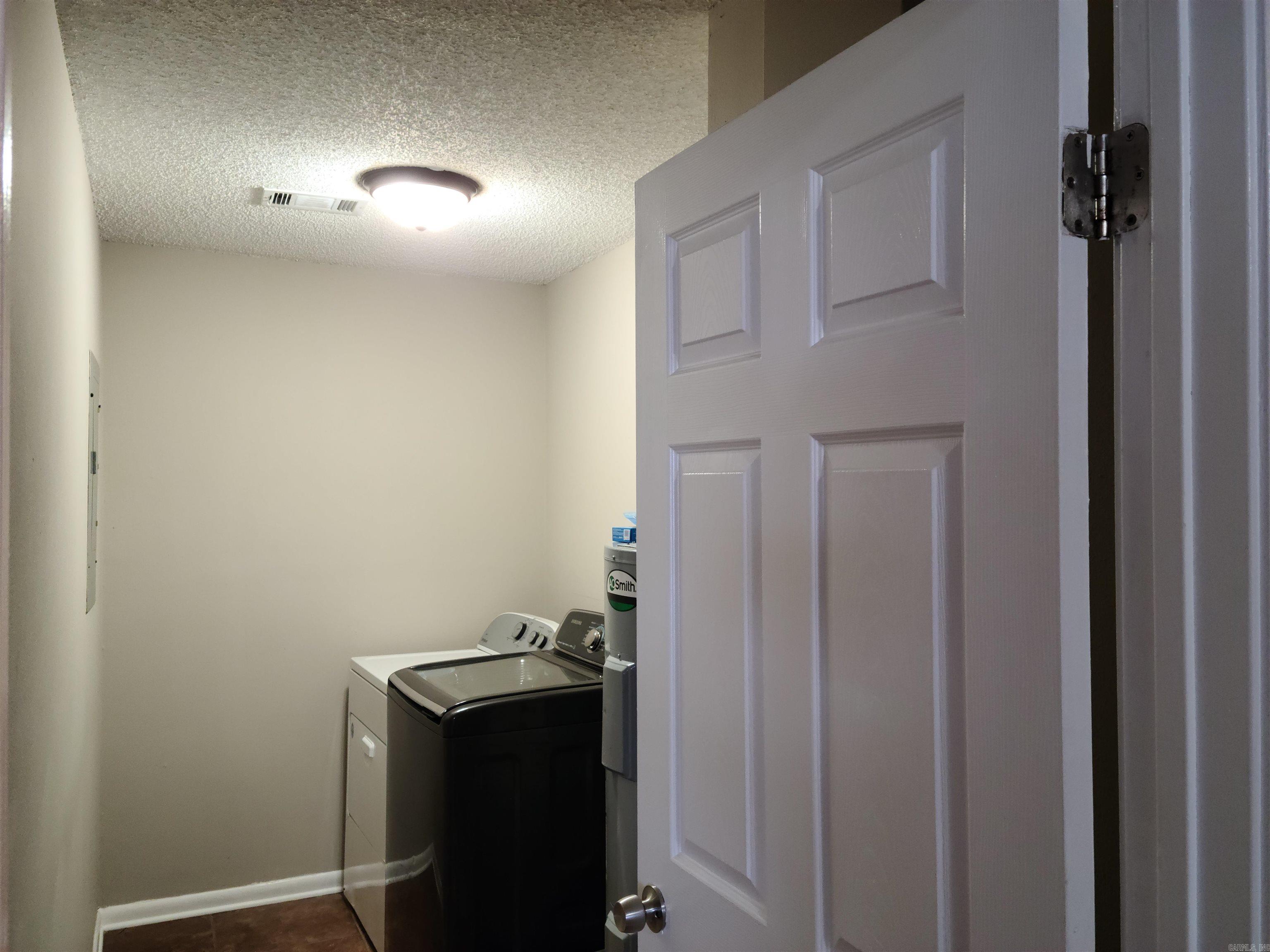 EAGLES NEST - Residential