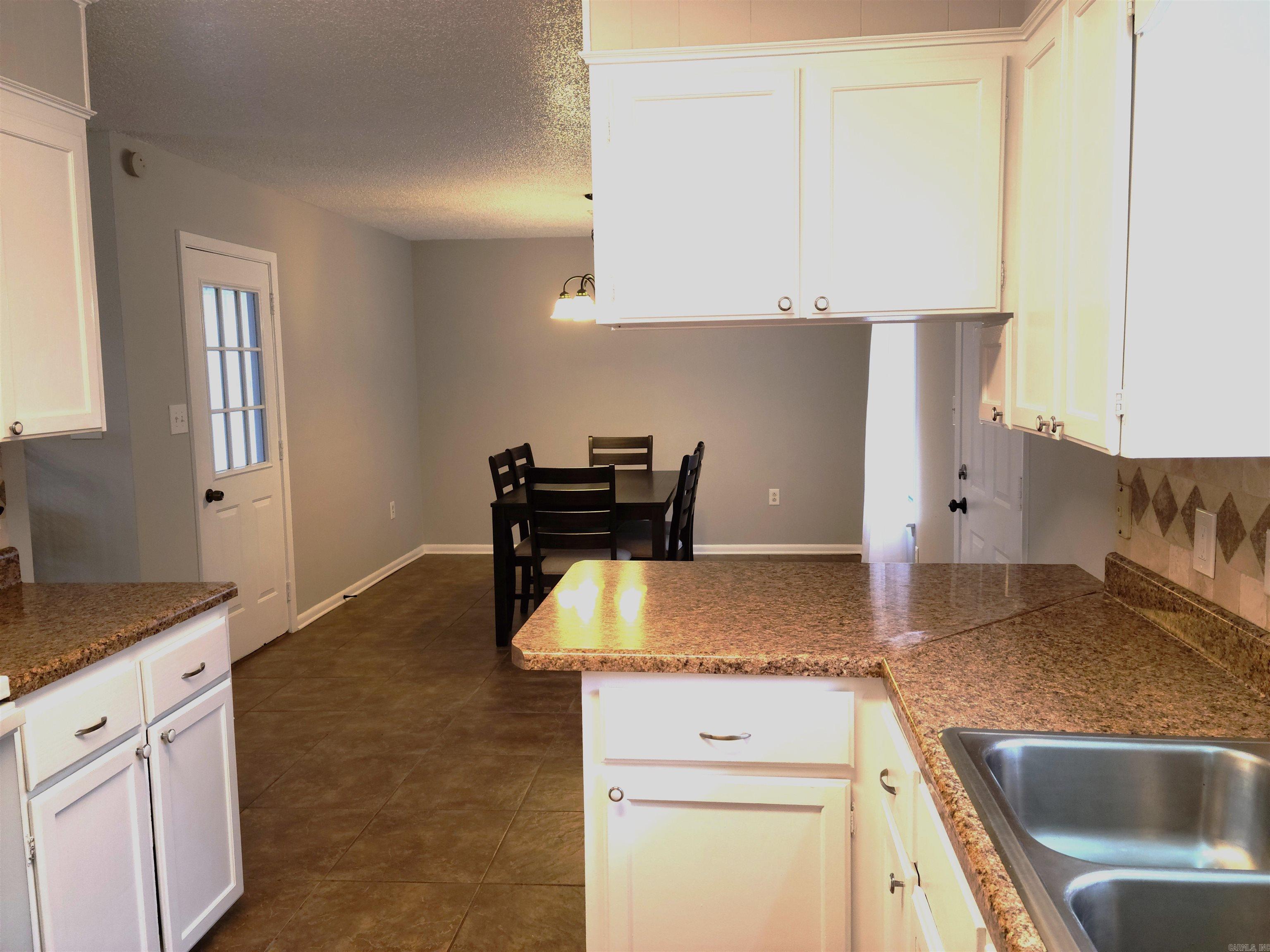 EAGLES NEST - Residential