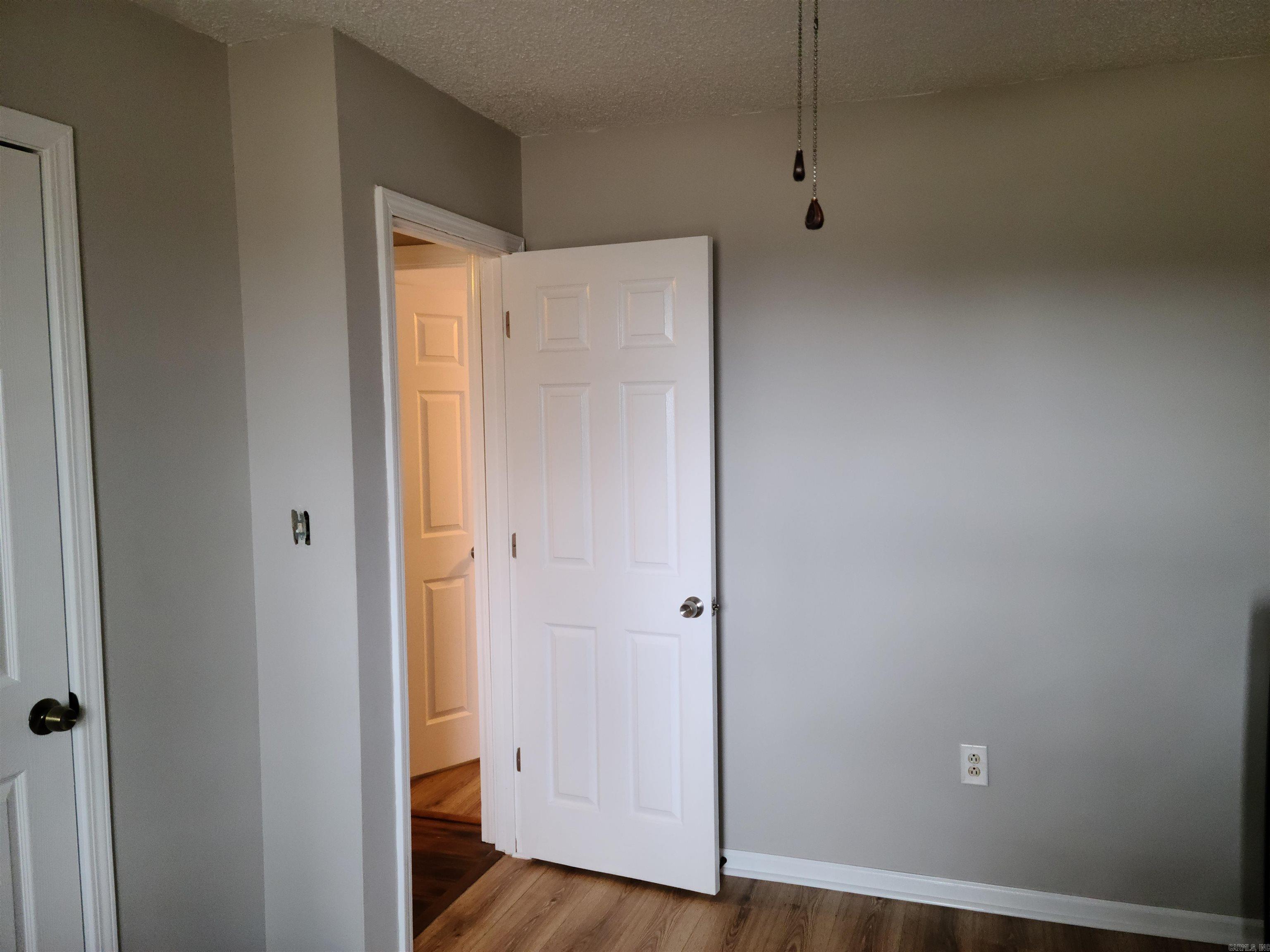 EAGLES NEST - Residential