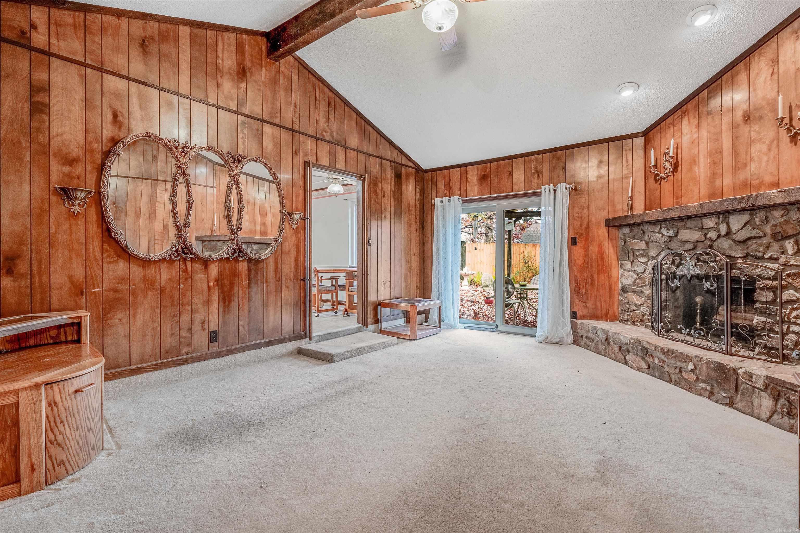 PLEASANT VIEW - Residential