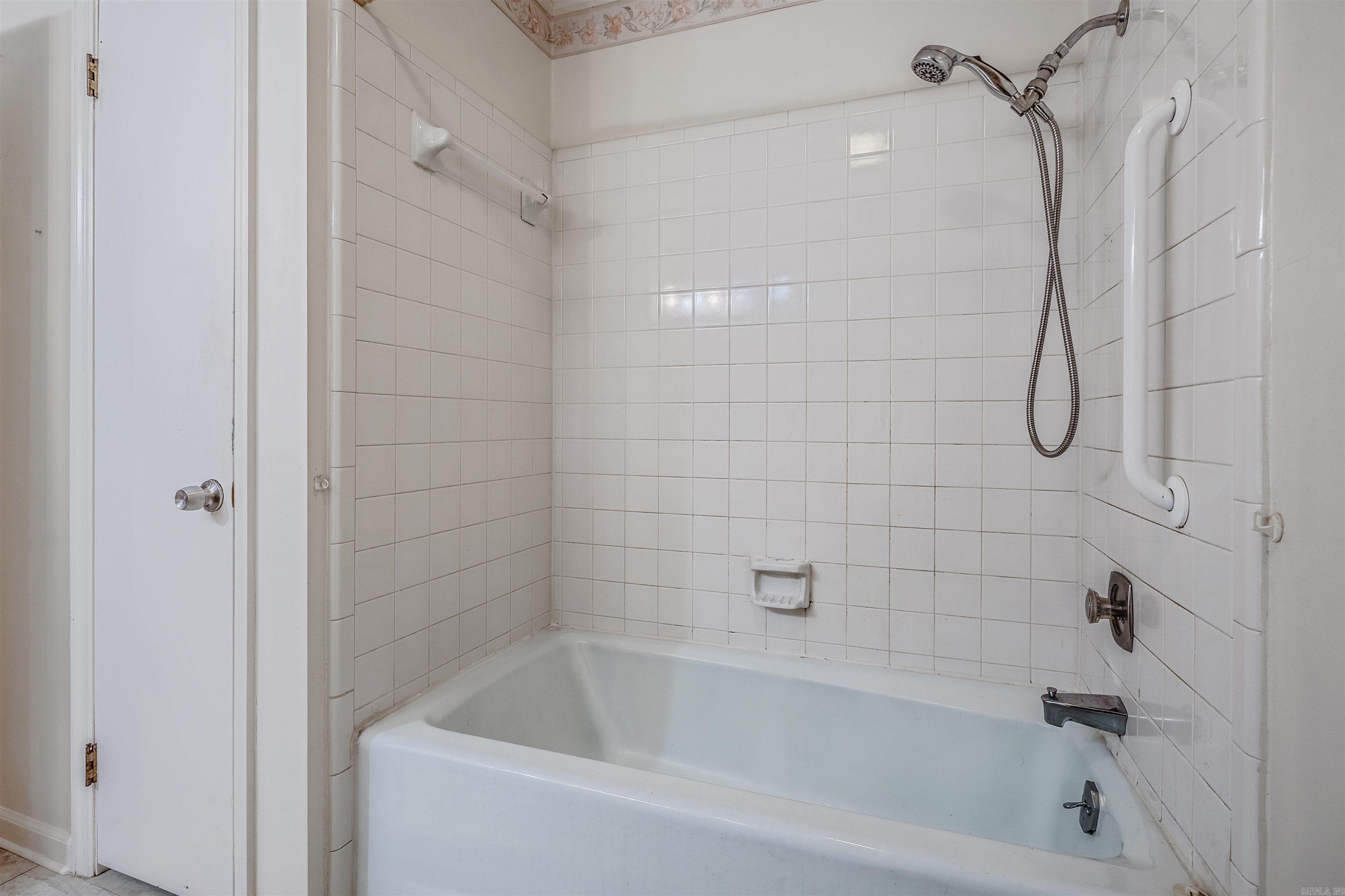 PLEASANT VIEW - Residential