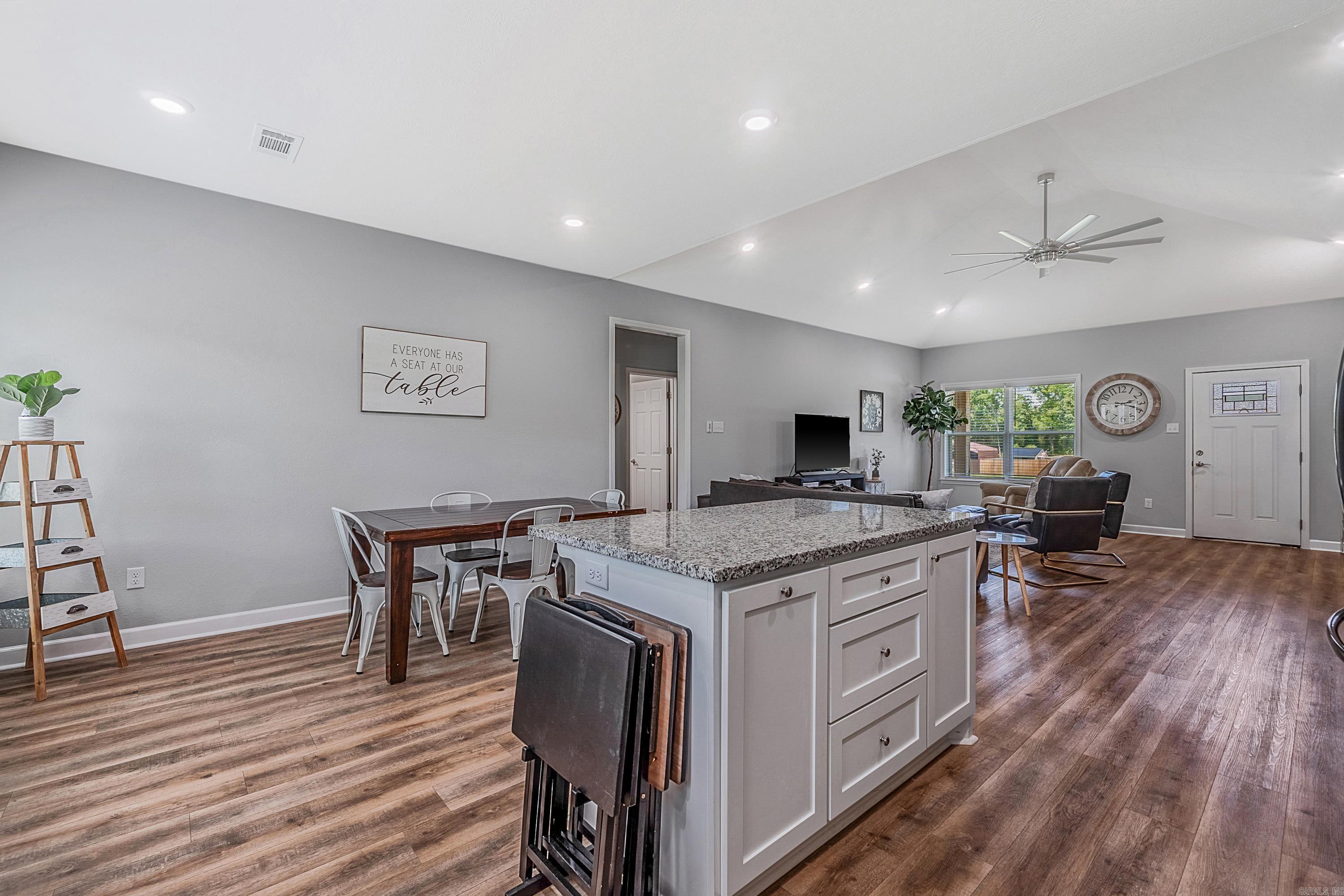 OTTO LANDING - Residential