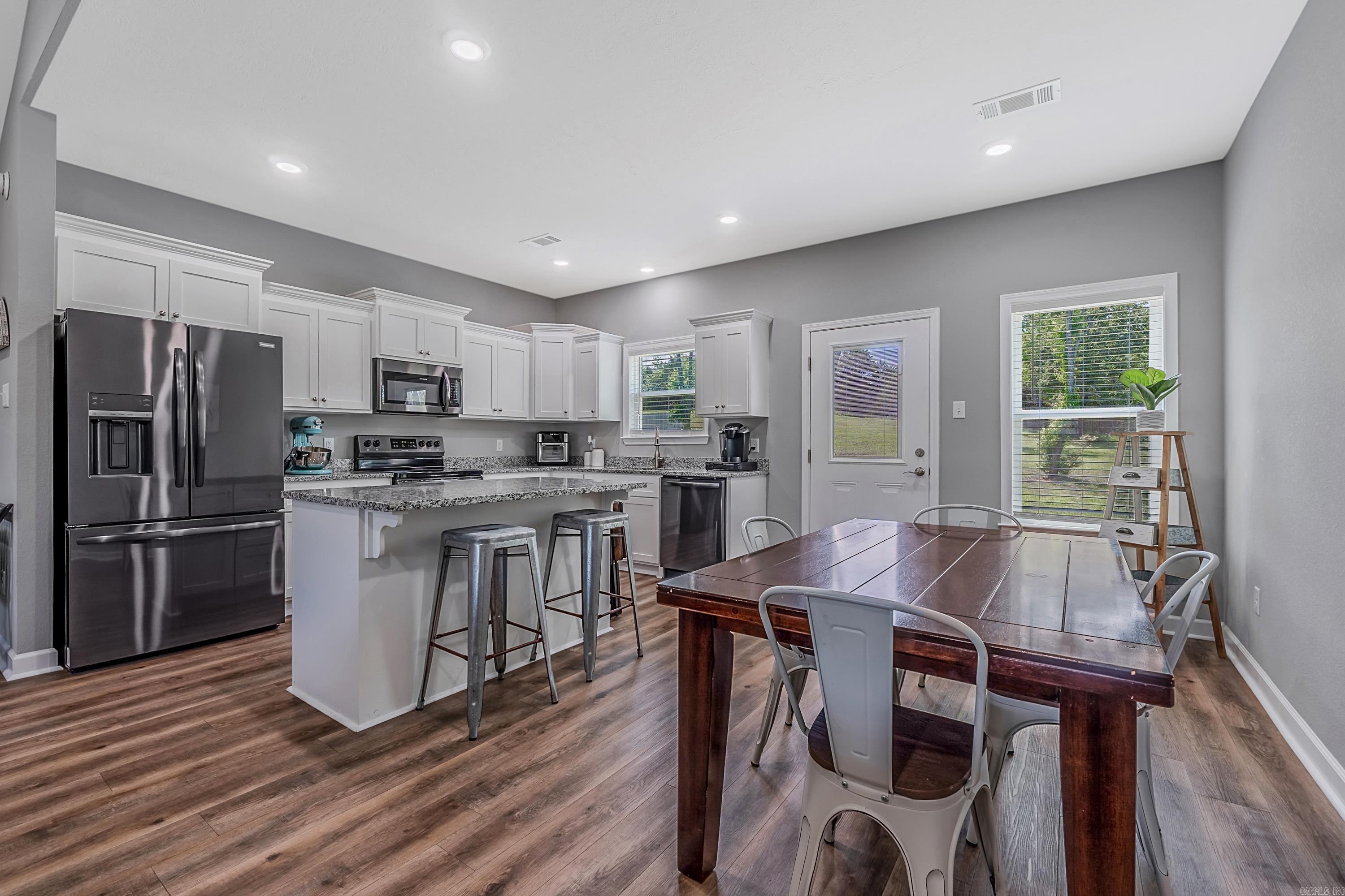 OTTO LANDING - Residential