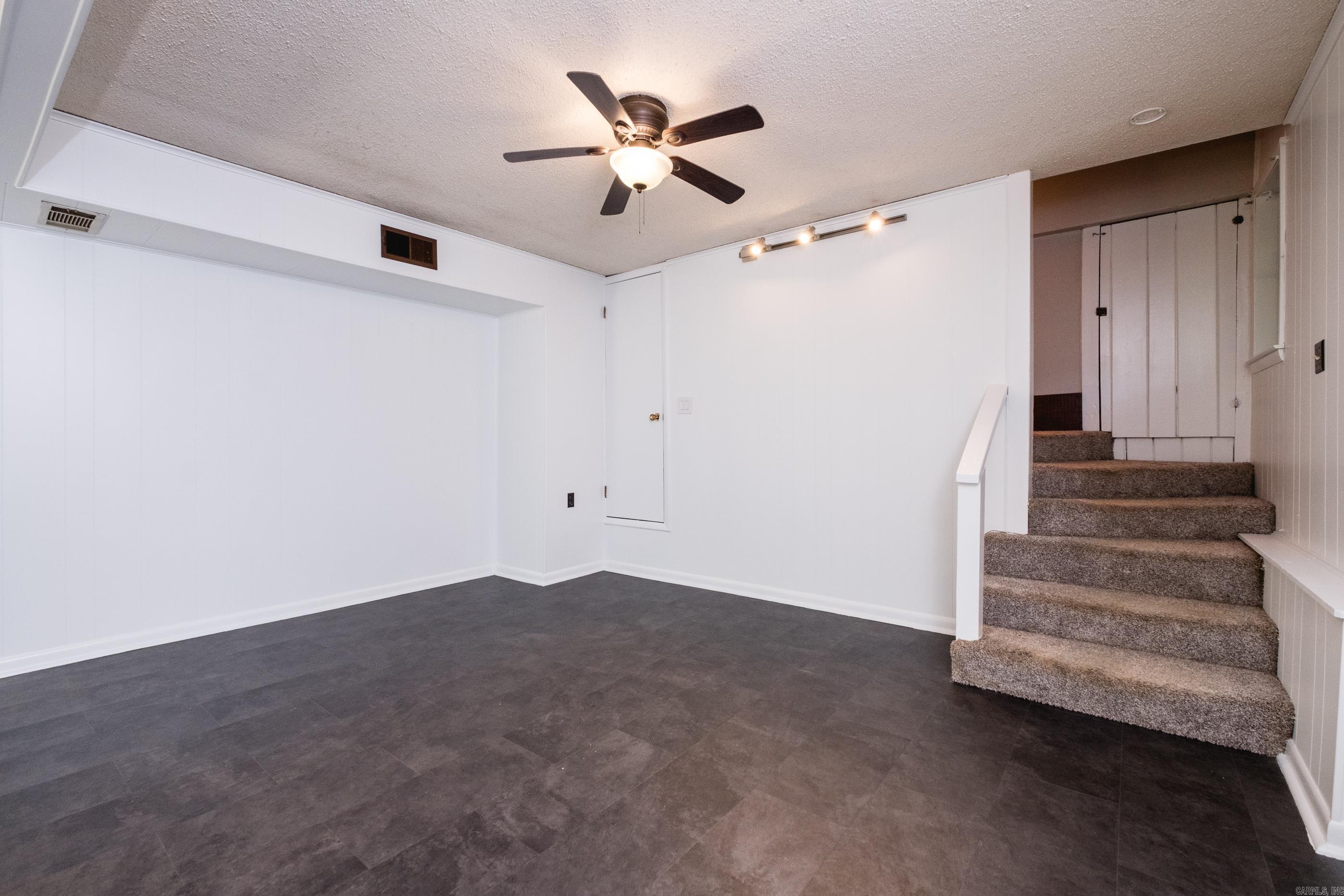 PARK HILL - Residential