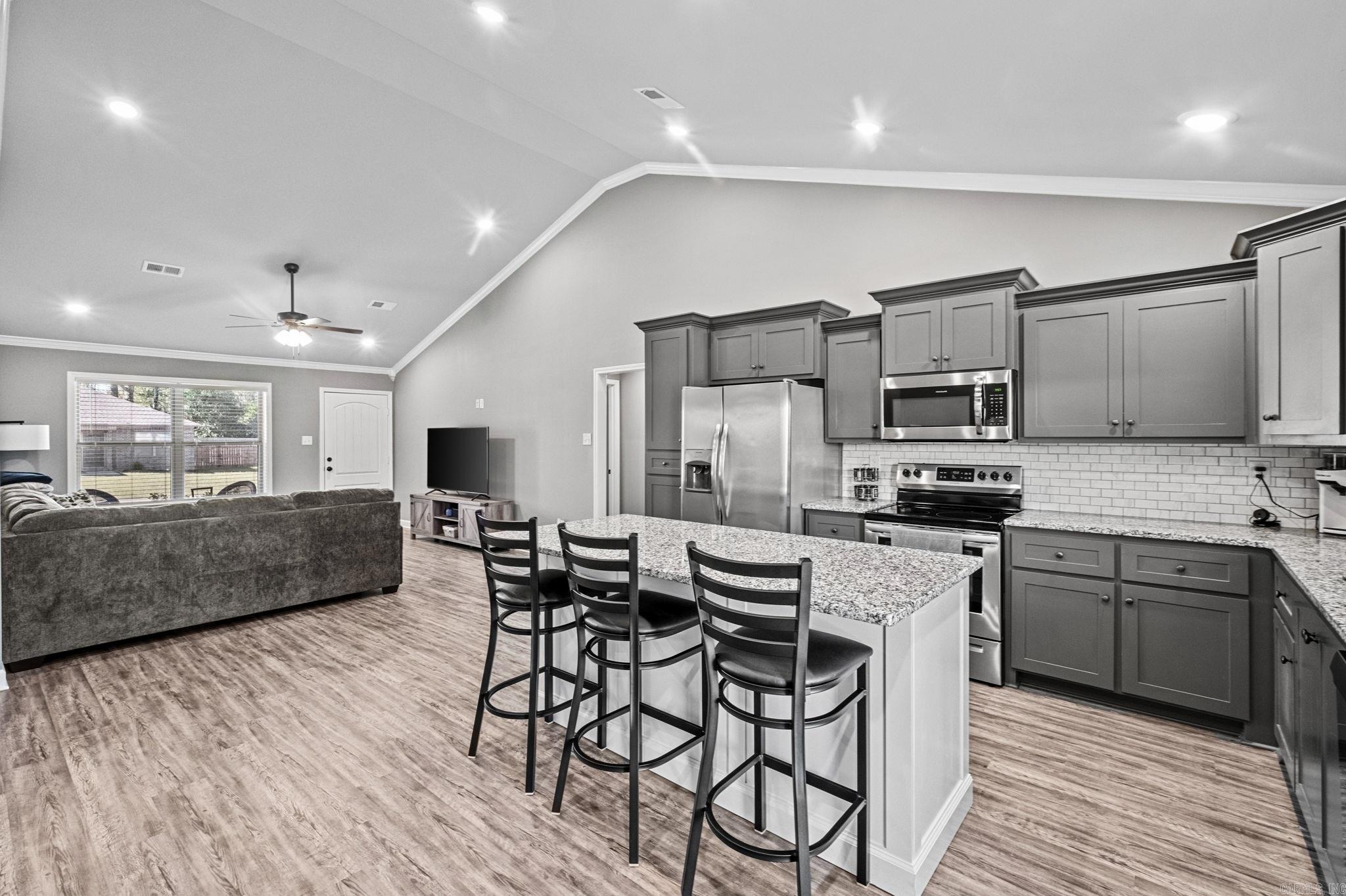 LILLY ANN PLACE - Residential