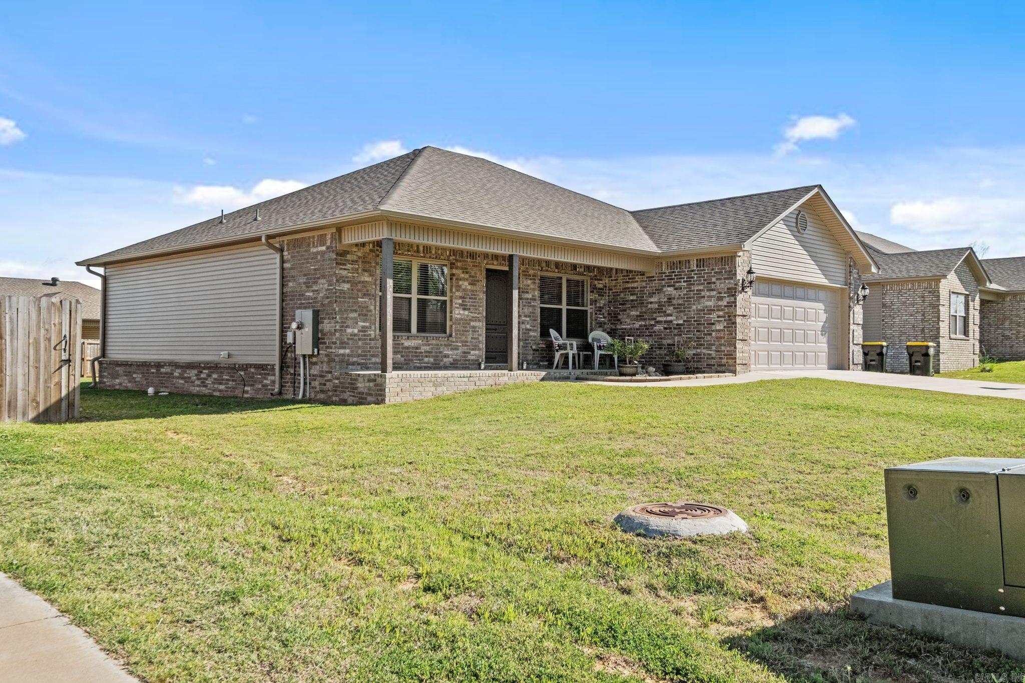 LILLY ANN PLACE - Residential