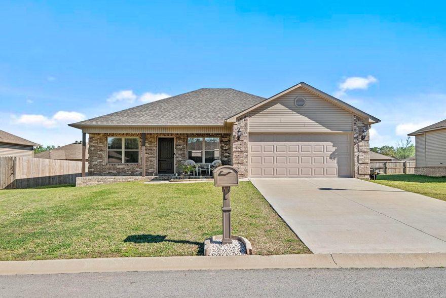 Welcome to your dream home! This charming 3-bedroom, 2-bathroom residence boasts 1421 square feet of living space, open floor plan, with sleek grey cabinets and luxurious granite countertops that offer a modern touch to the kitchen space. An island on wheels makes it perfect for entertainers! With a spacious 2-car garage and a partially fenced yard, there's plenty of room for parking, storage, and outdoor enjoyment. Newly installed roof in 2023. Nestled in a serene neighborhood, this home is perfect for families or those seeking a peaceful retreat. Don't miss the opportunity to make this house your forever home! Agents see remarks.