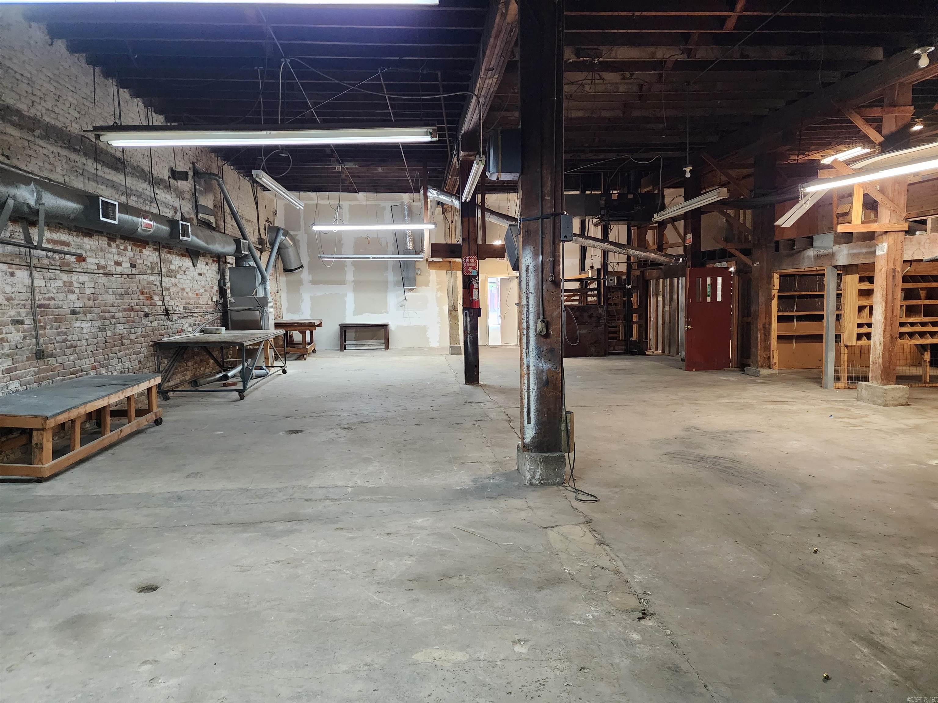 Hs Land & Imp - Commercial Sale