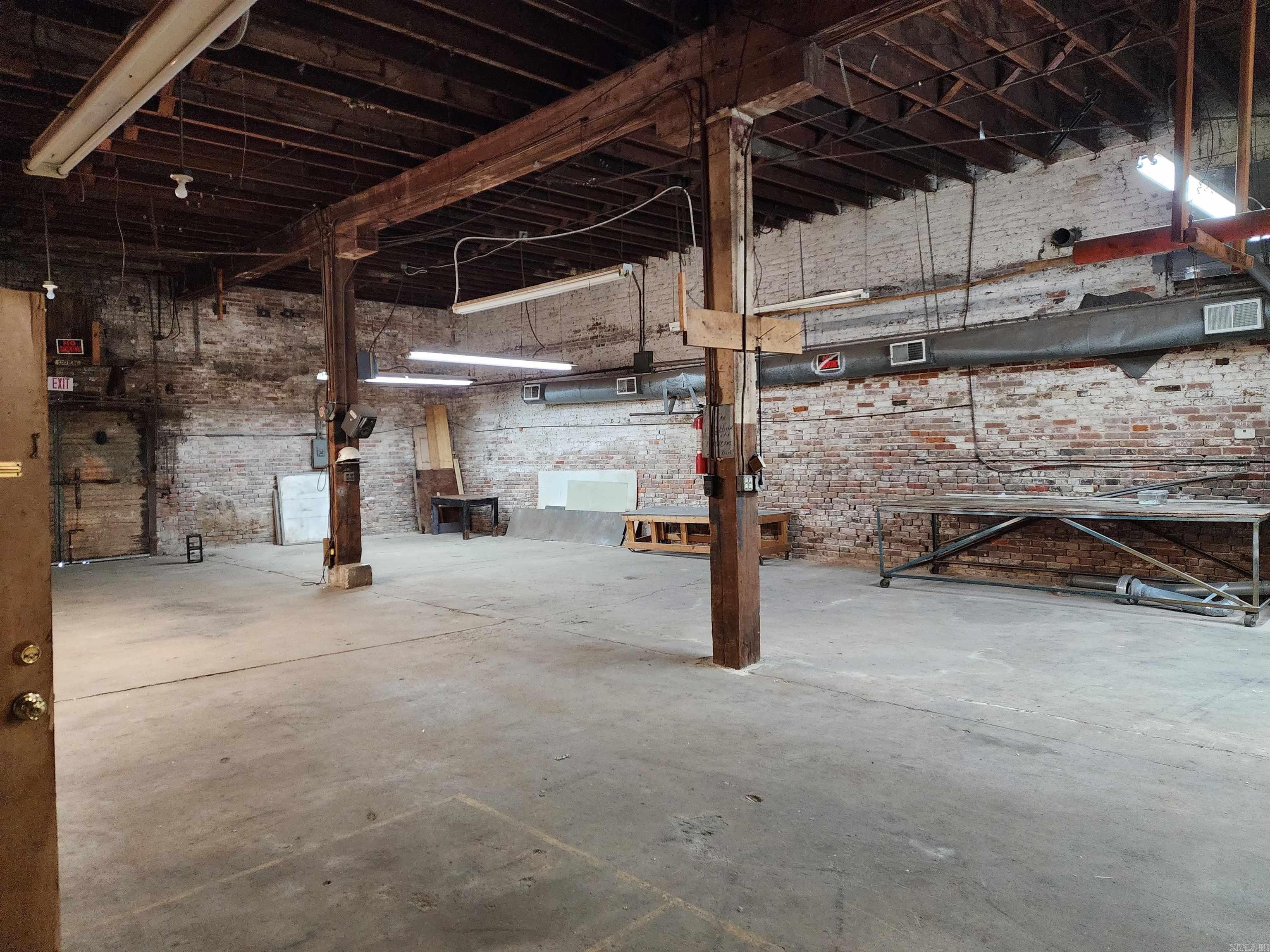Hs Land & Imp - Commercial Sale