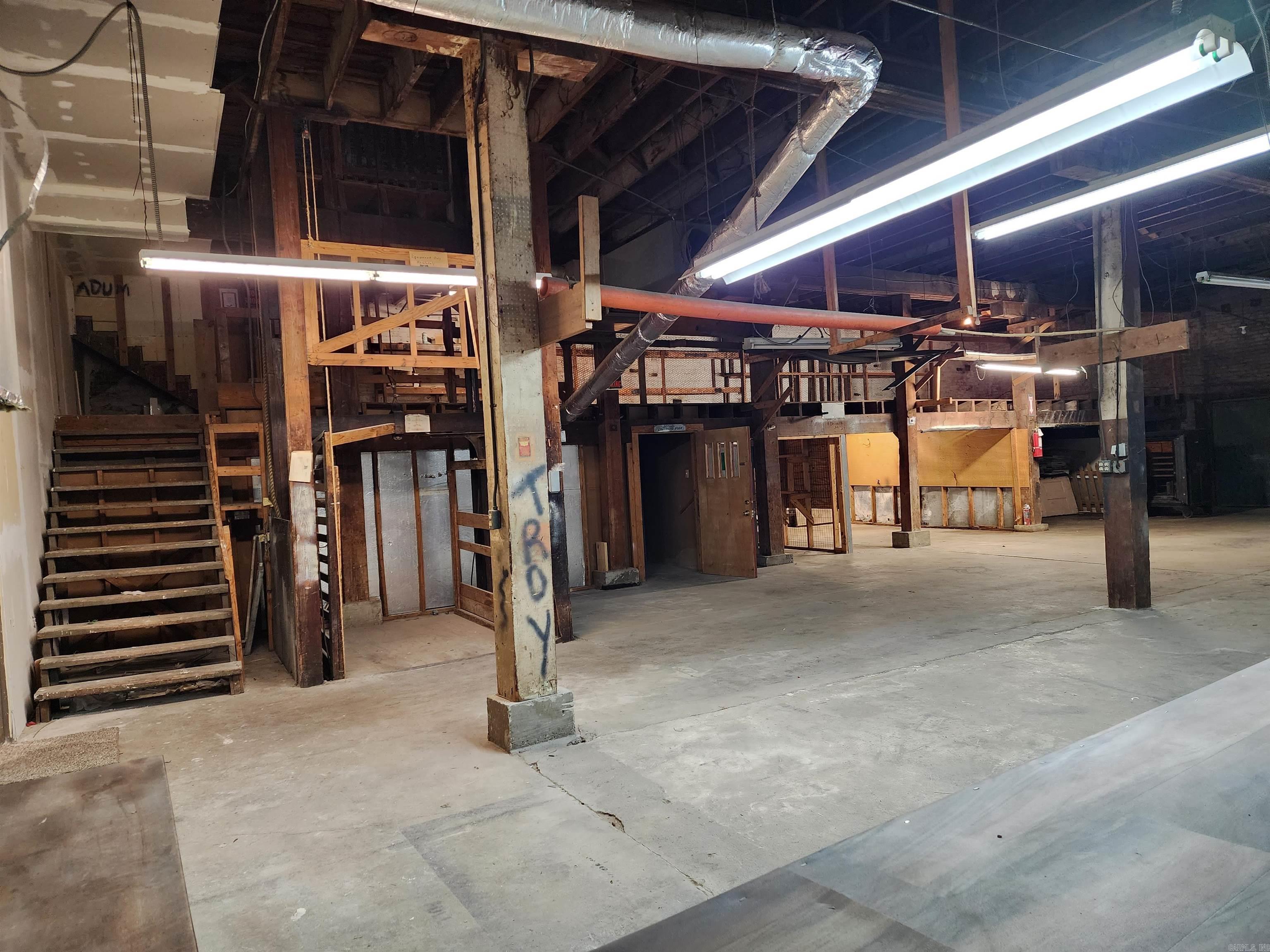 Hs Land & Imp - Commercial Sale