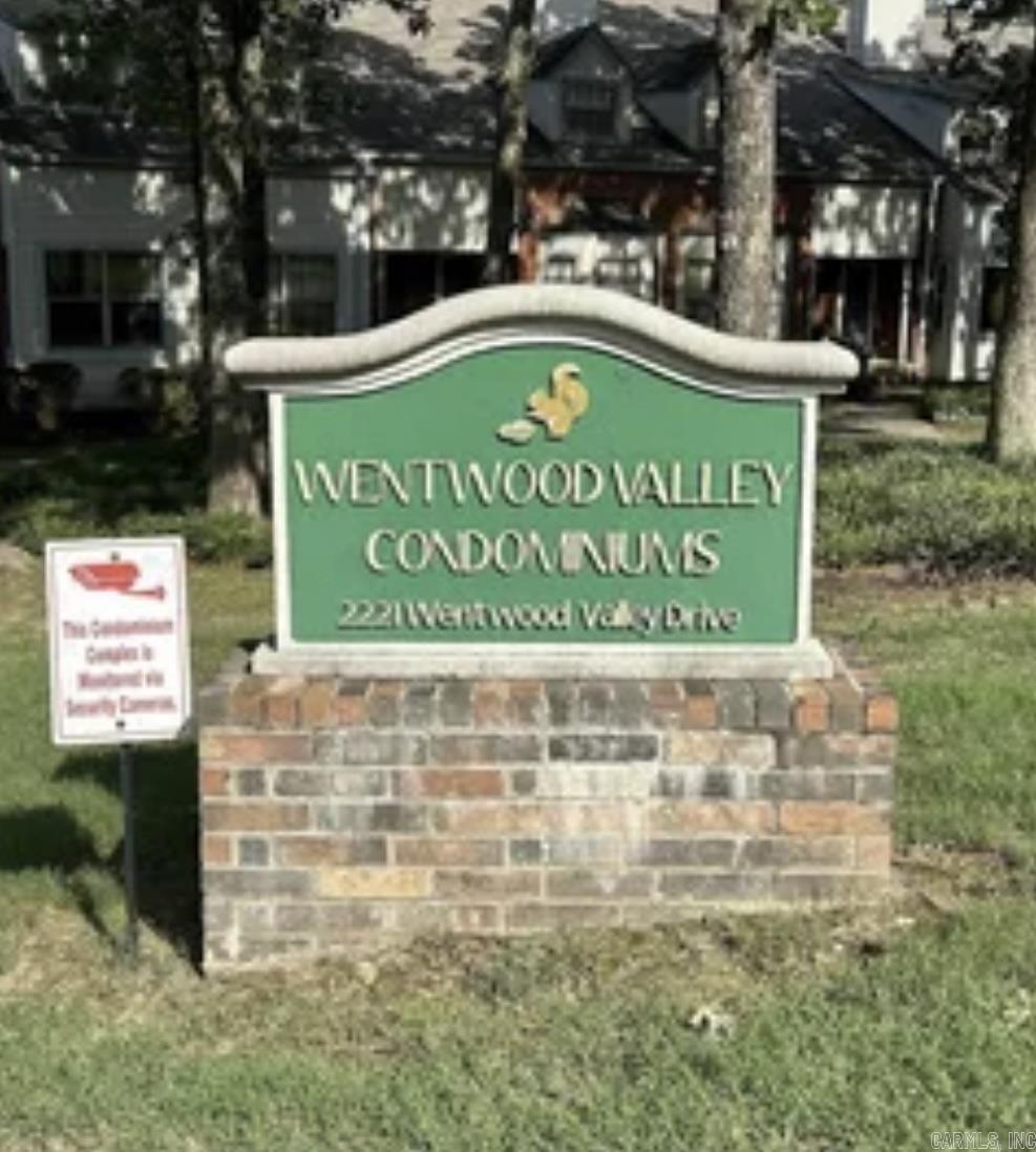 WENTWOOD VALLEY TWNHMS HPR - Residential