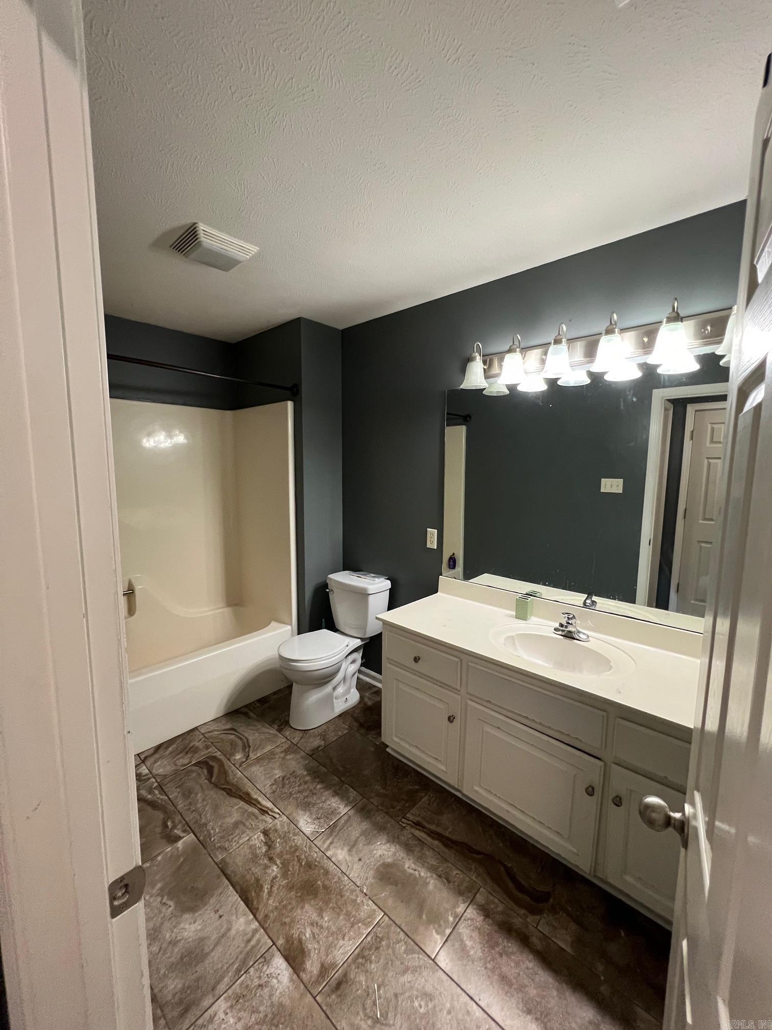 Oak Meadows - Residential Lease