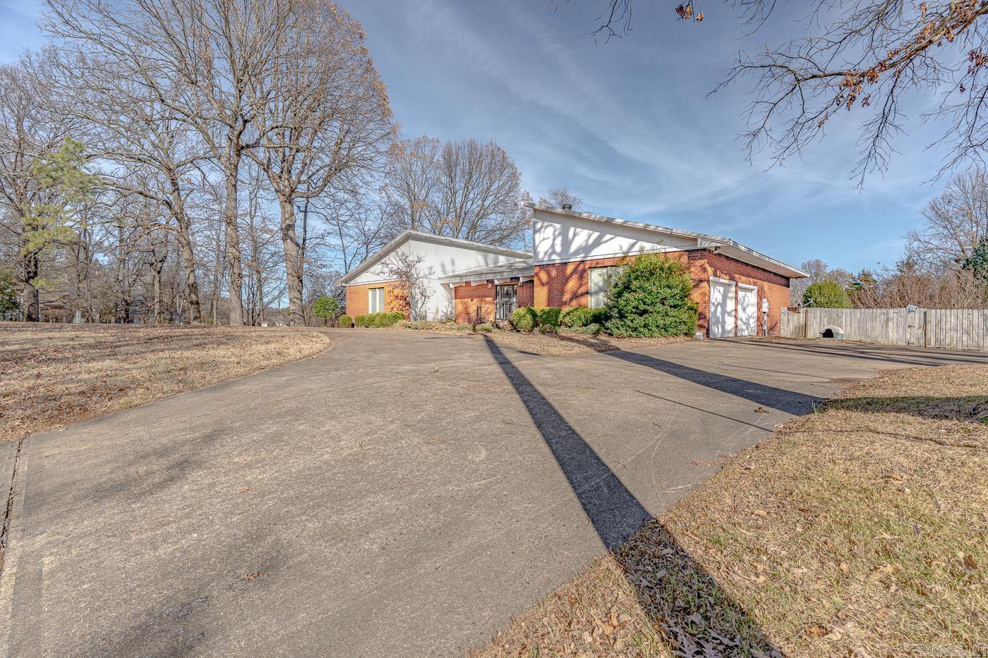 SOUTHRIDGE - Residential