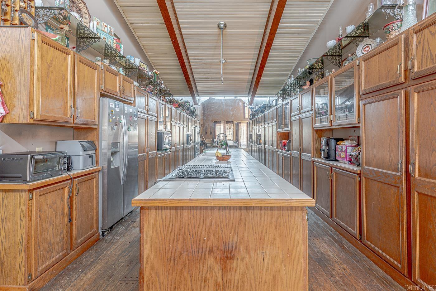 SOUTHRIDGE - Residential