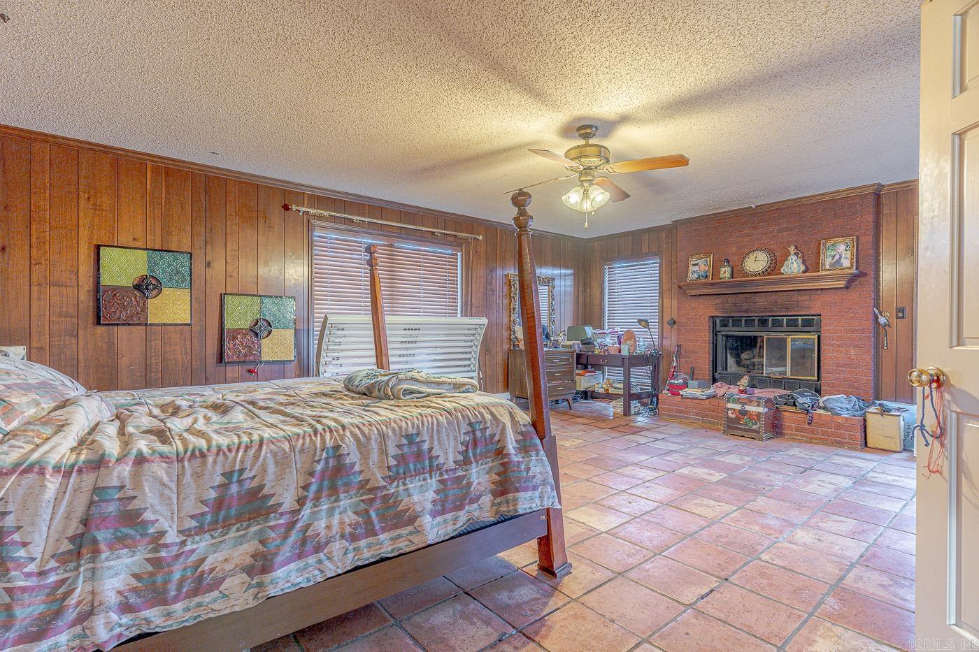 SOUTHRIDGE - Residential