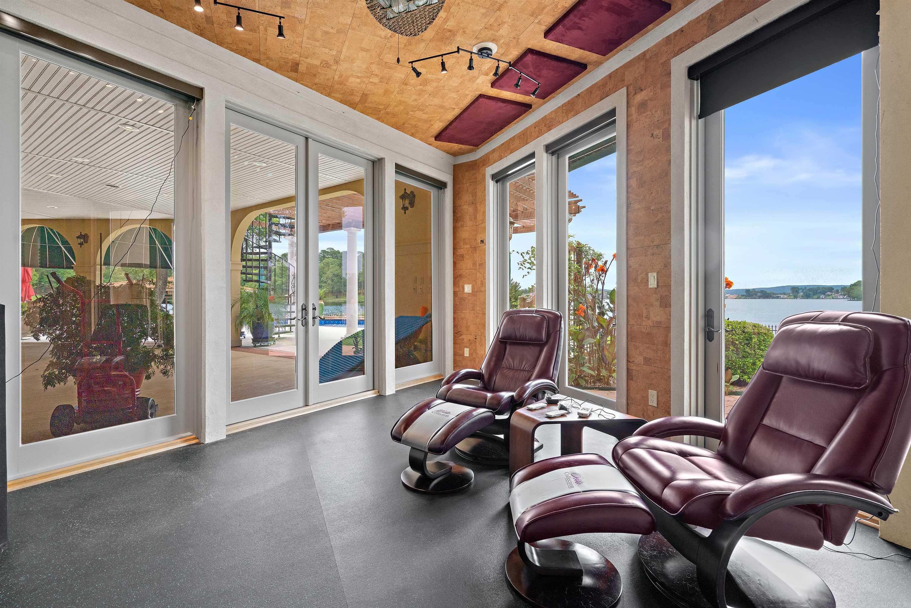 ARD POINTE - Residential